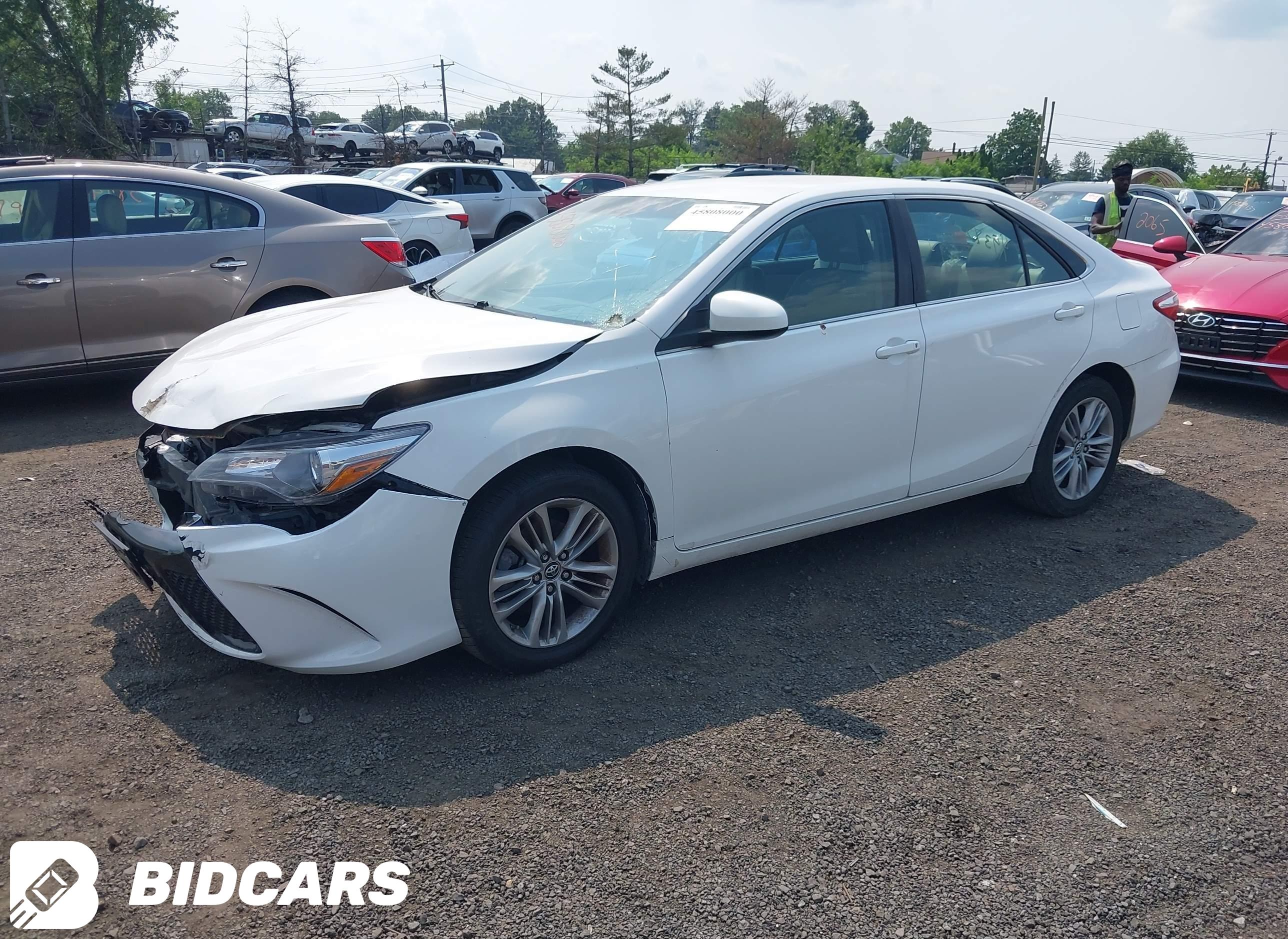 2016 Toyota Camry, SE