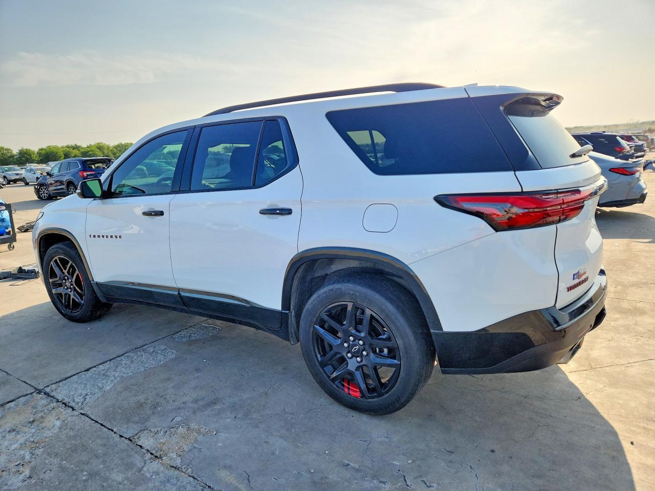 2023 Chevrolet Traverse, Premier