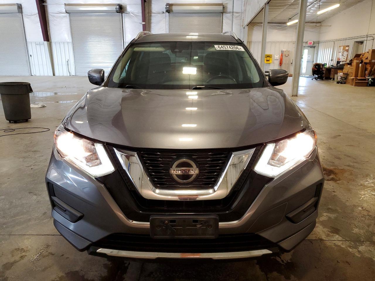 2019 Nissan Rogue, SV