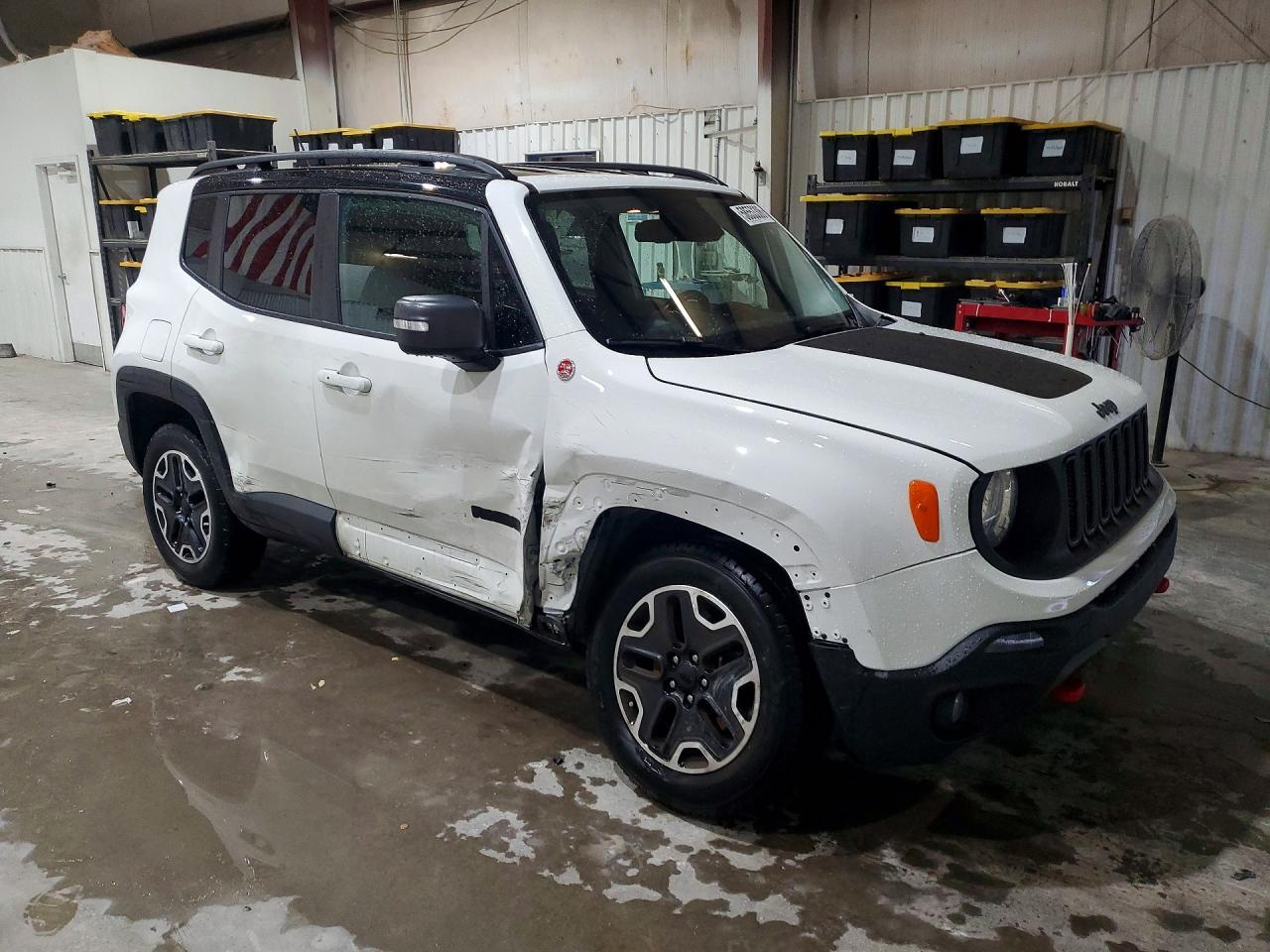 2017 Jeep Renegade, Trailhawk