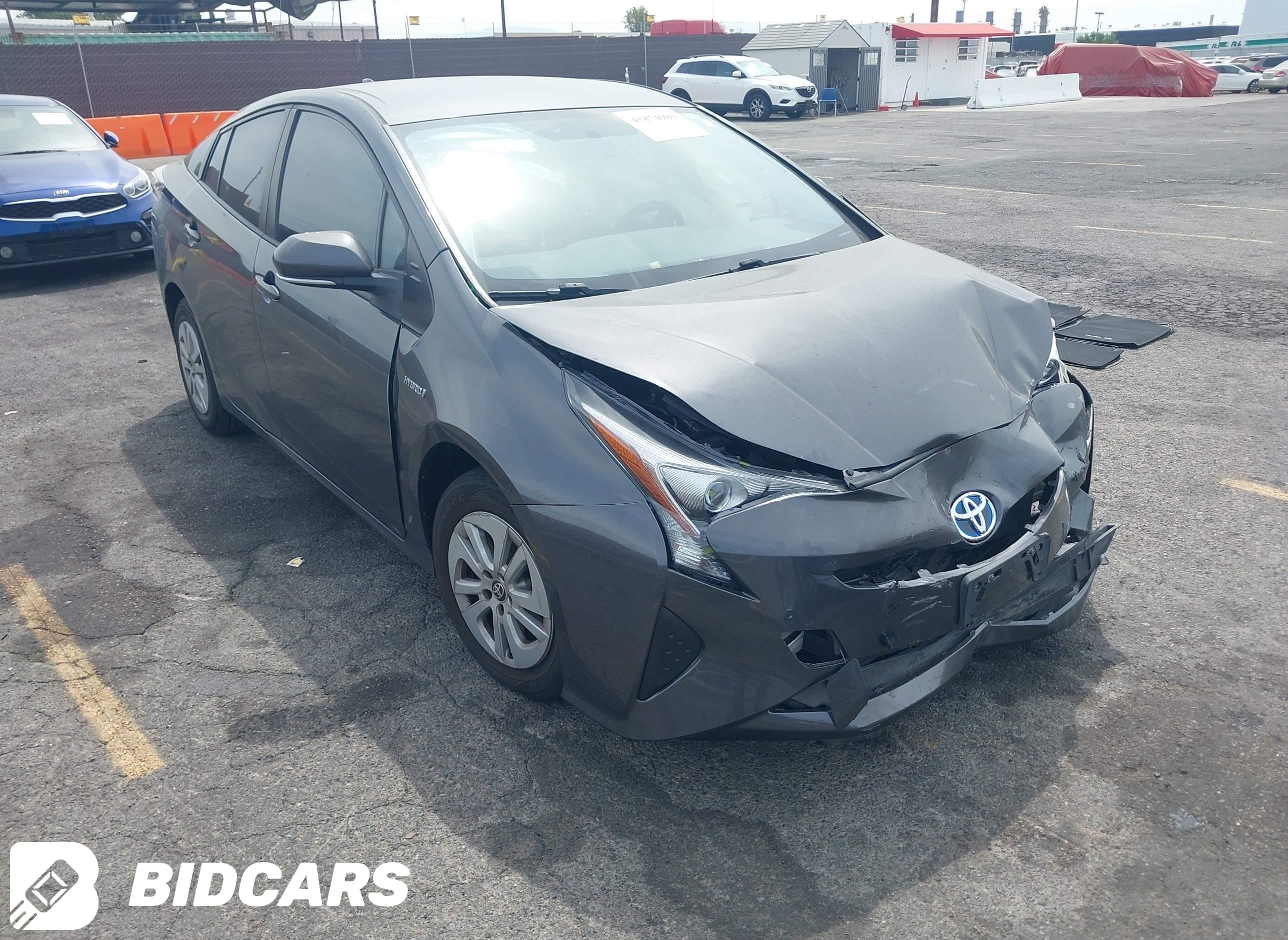 2016 Toyota Prius, Two