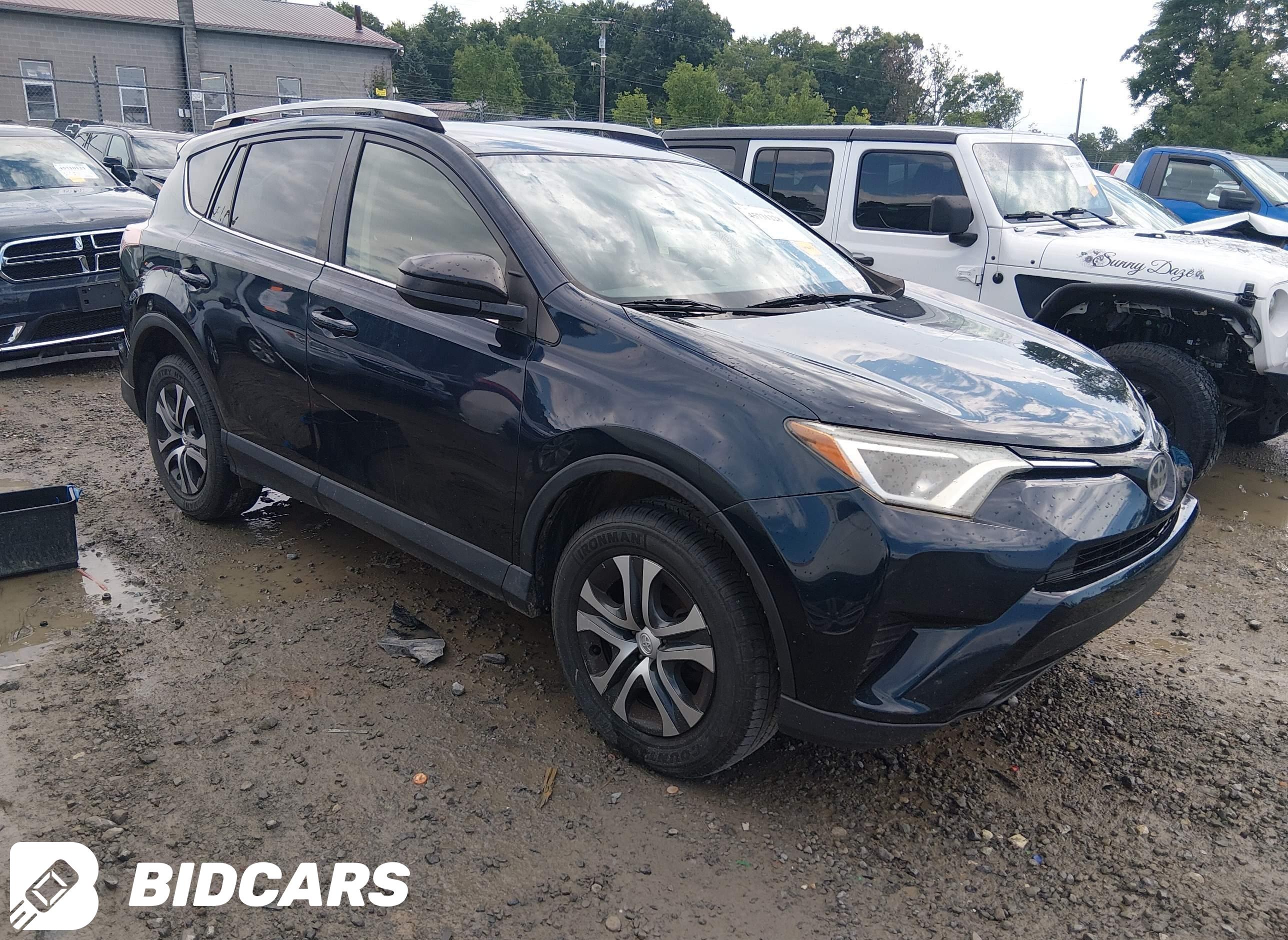 2017 Toyota RAV4, LE