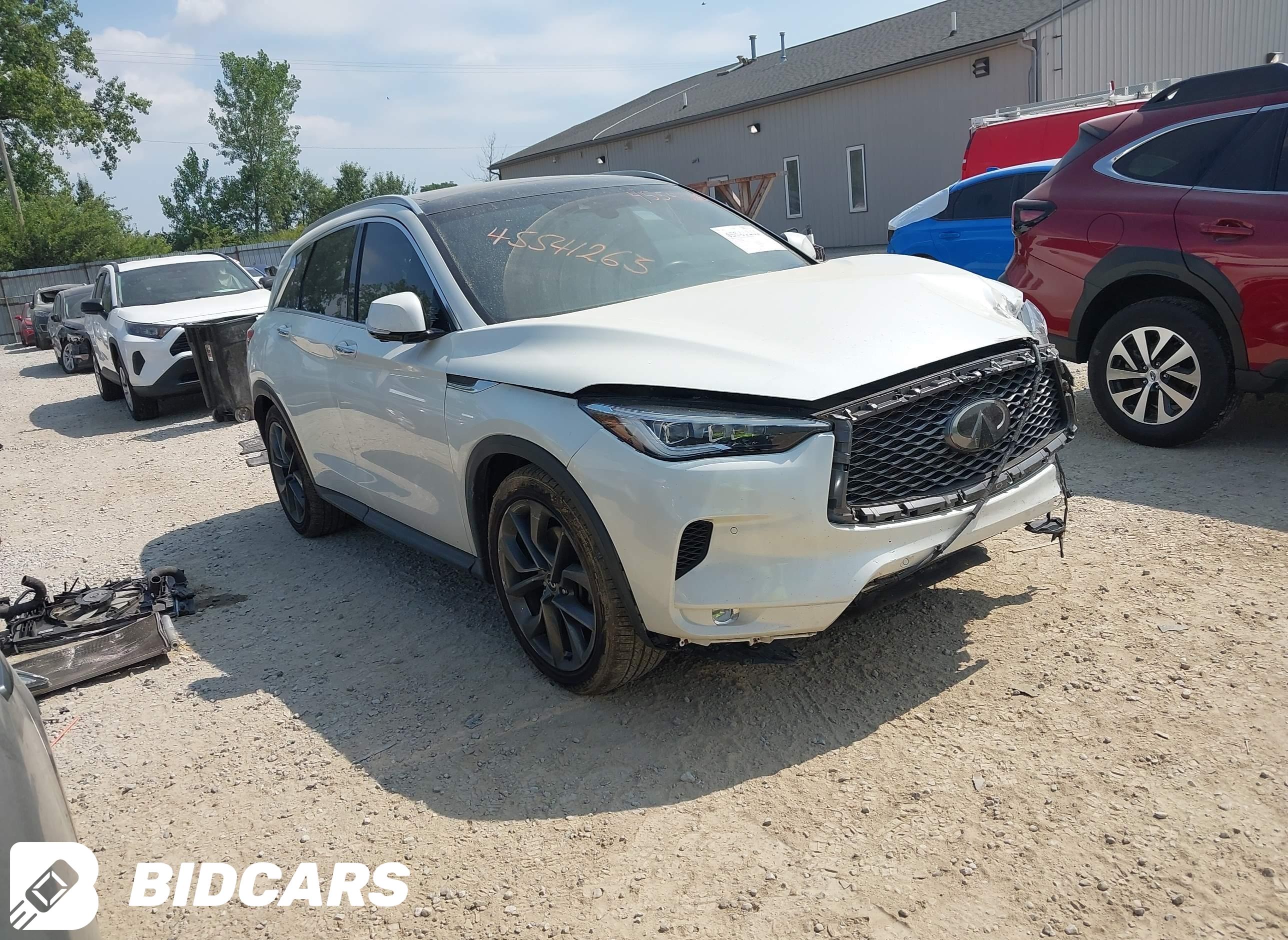 2019 Infiniti QX50, Essential