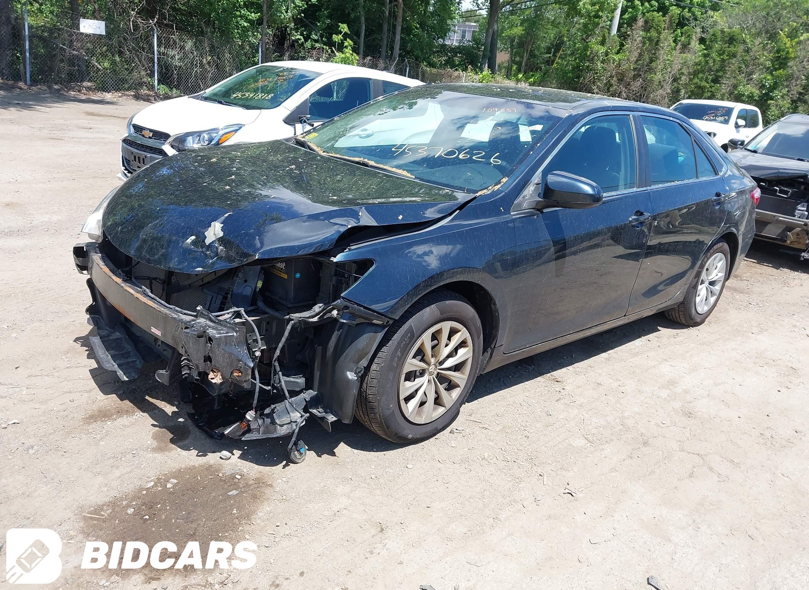 2015 Toyota Camry, LE