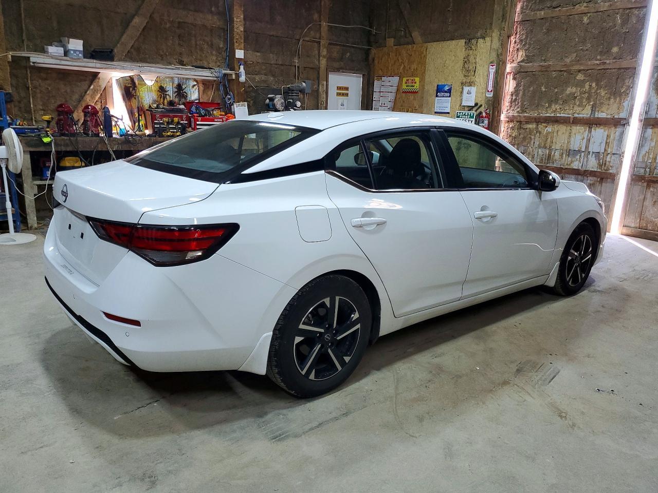 2025 Nissan Sentra, SV