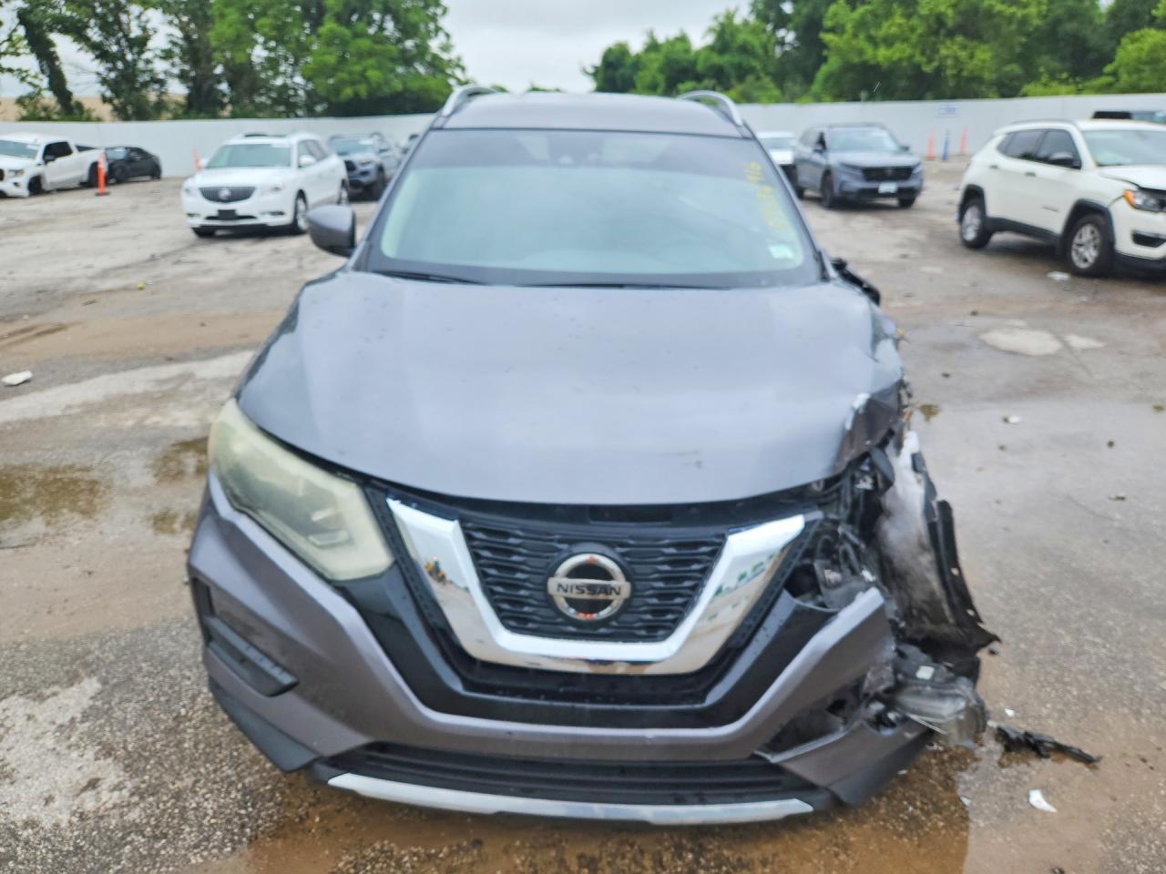 2019 Nissan Rogue, SV
