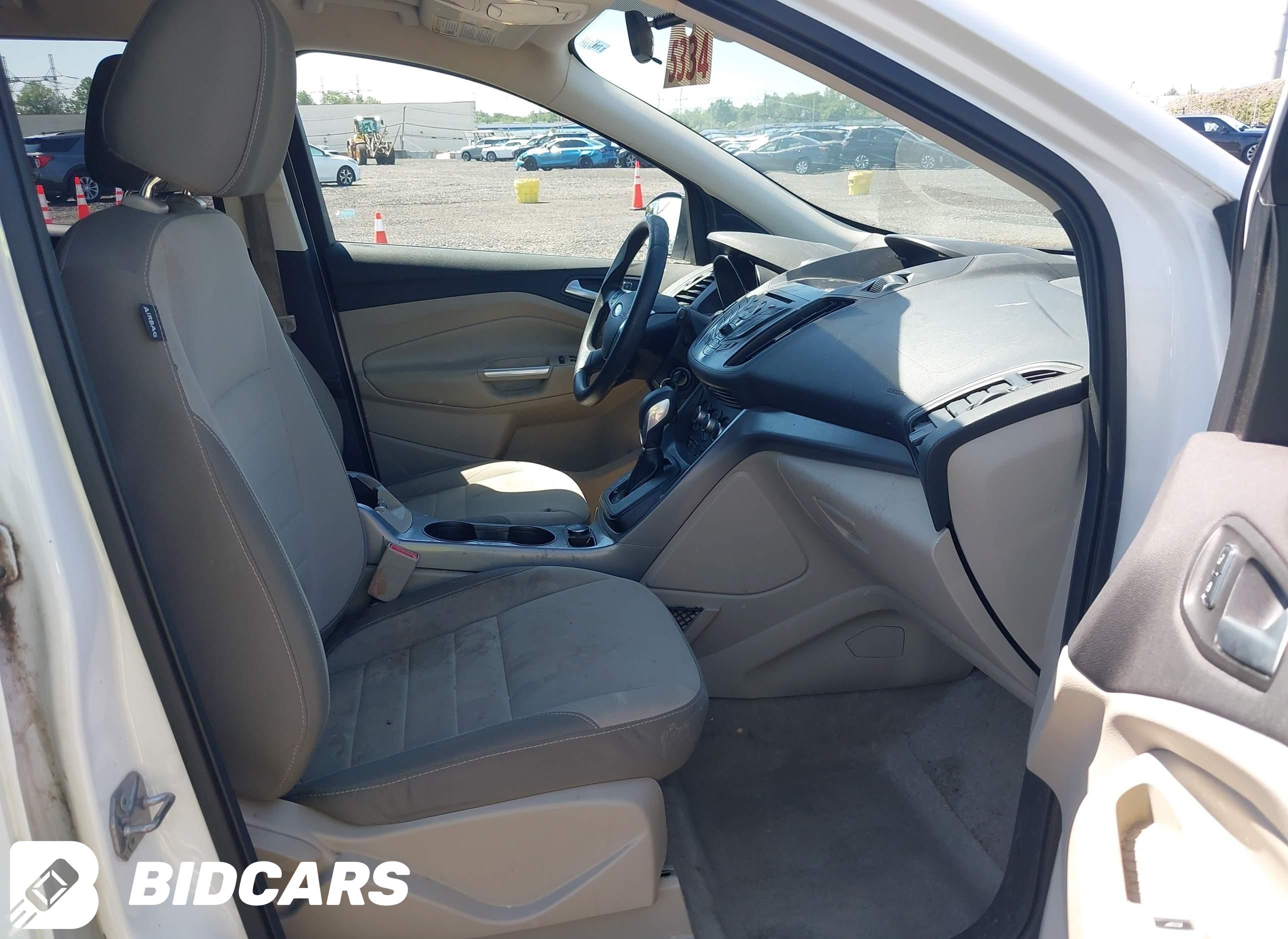 2016 Ford Escape, SE