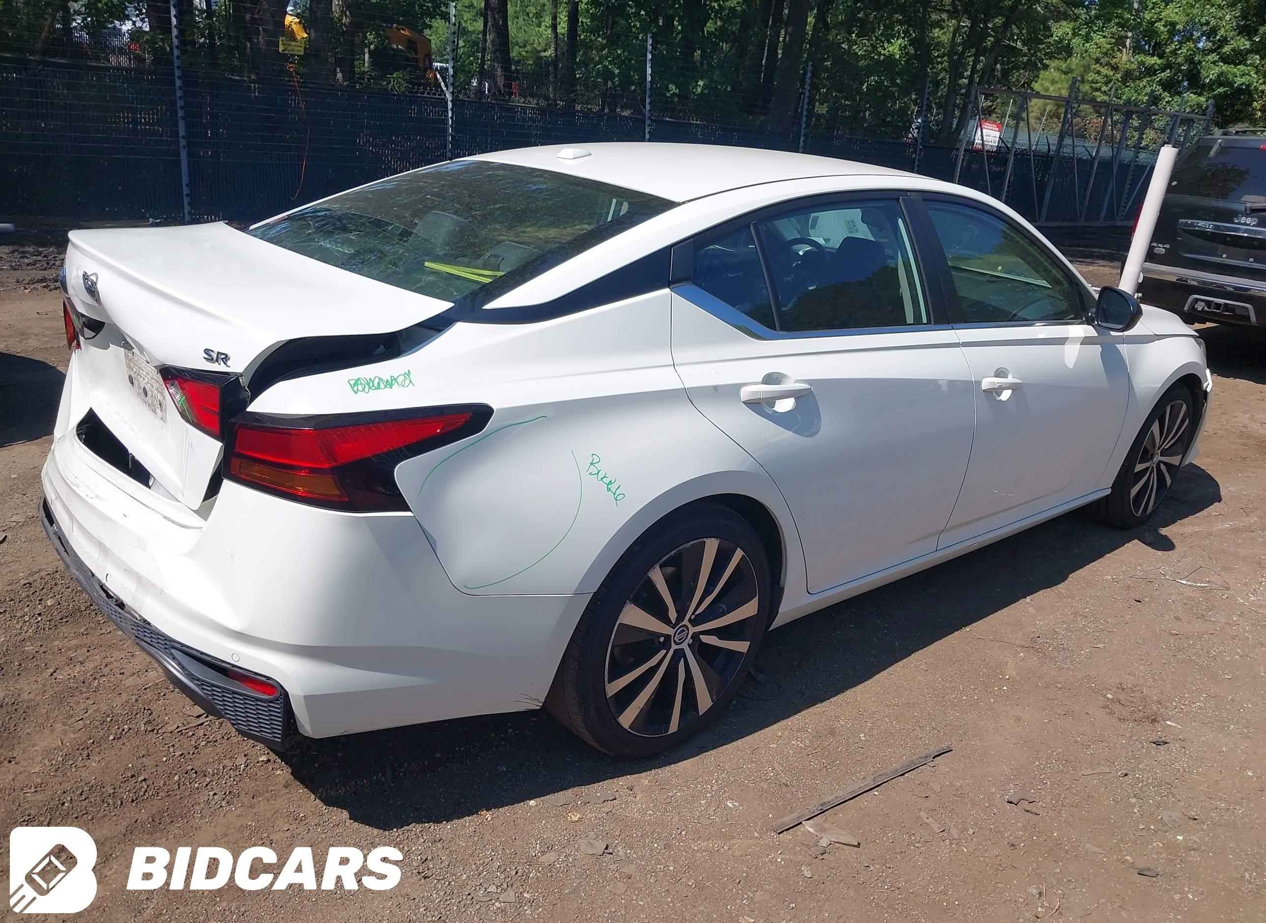 2020 Nissan Altima, Sr Fwd
