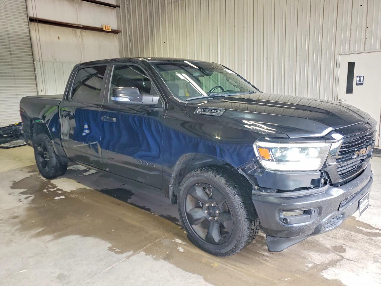 2019 RAM 1500, Big Horn/Lone...