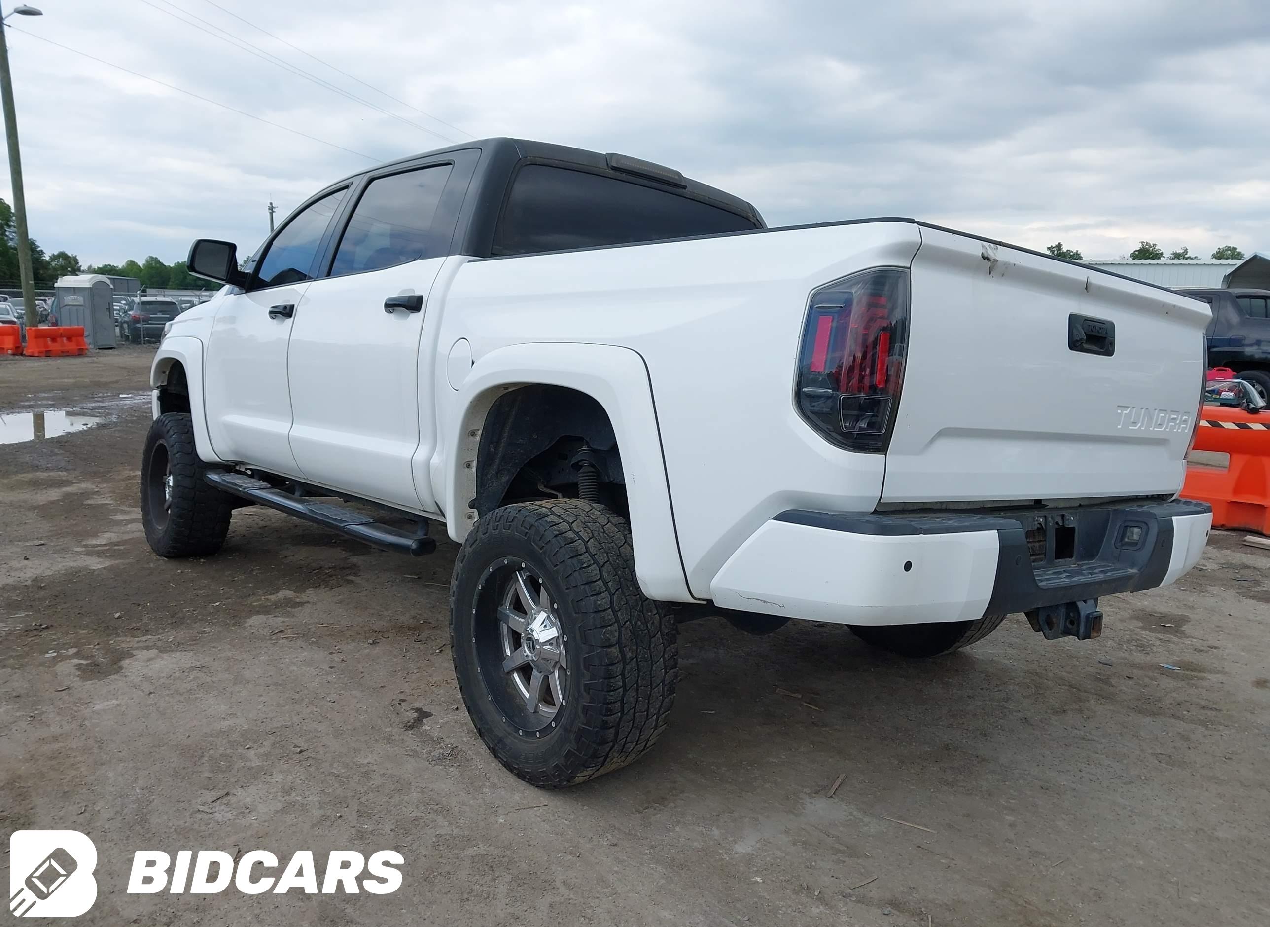 2015 Toyota Tundra, Platinum...