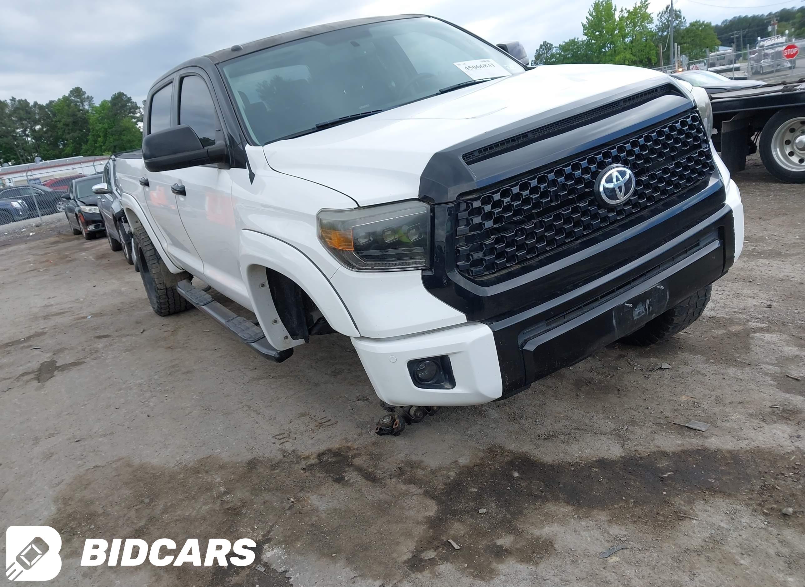 2015 Toyota Tundra, Platinum...