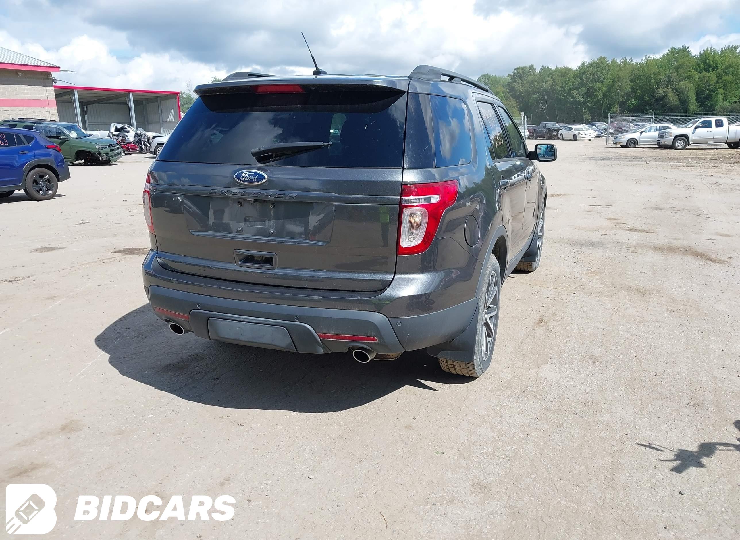 2015 Ford Explorer, Xlt