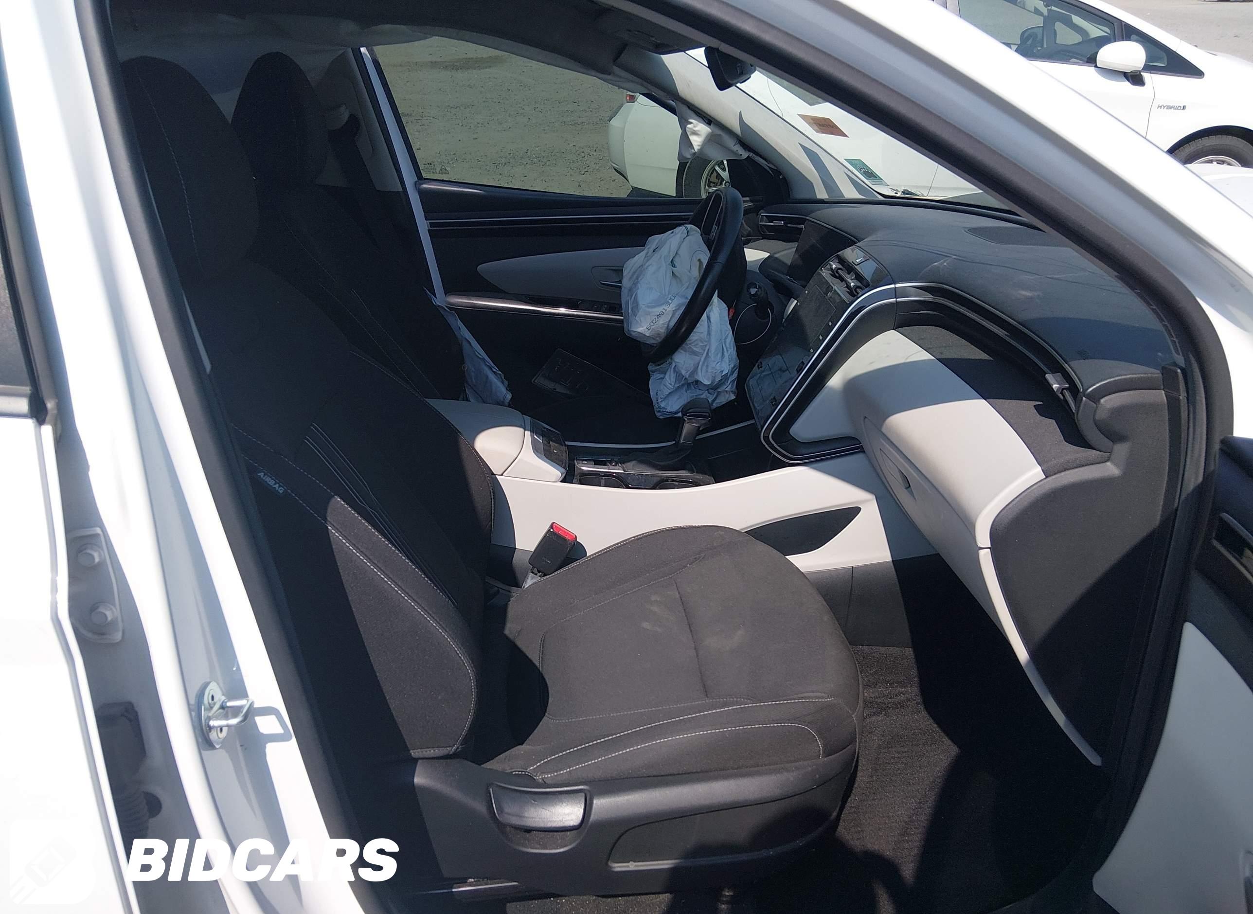 2022 Hyundai Tucson, Sel