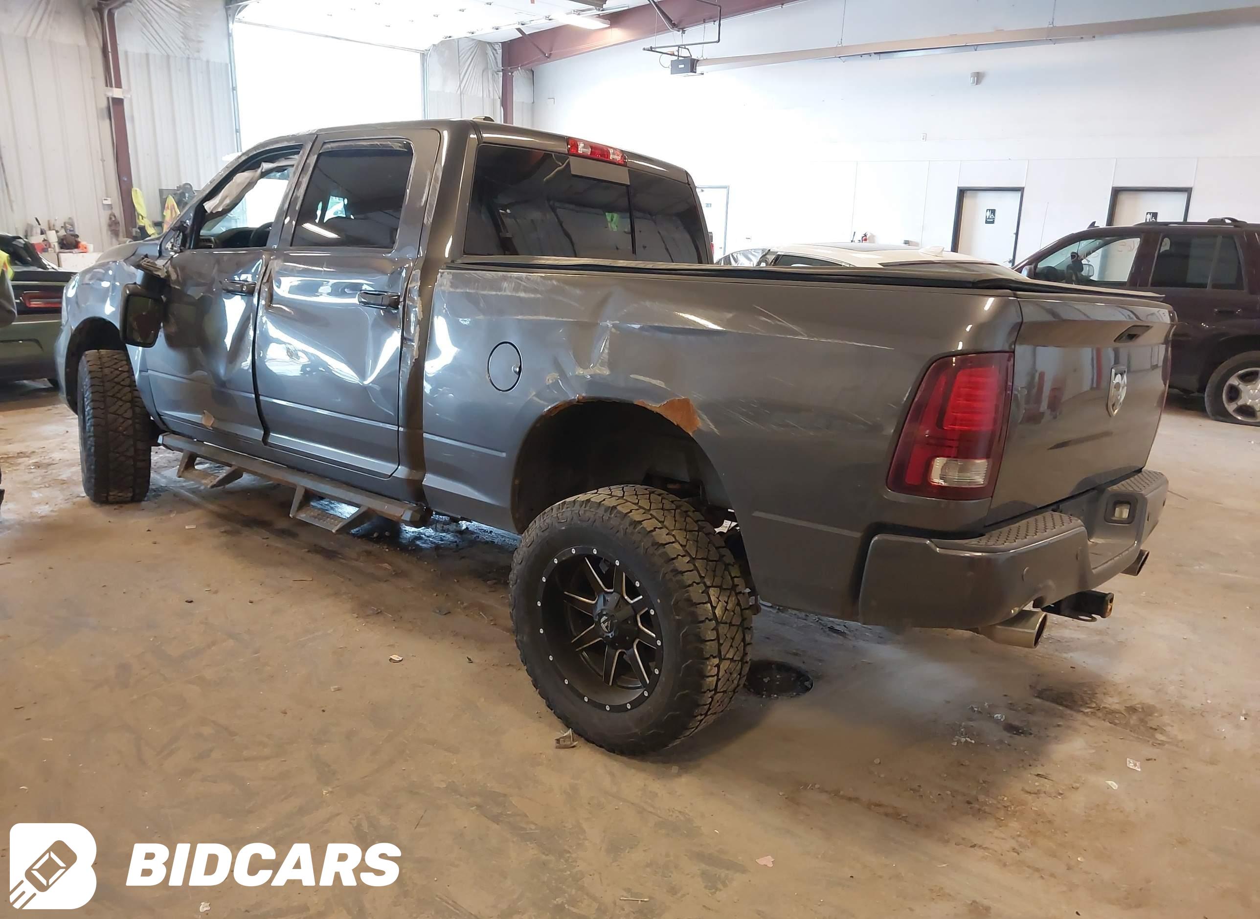 2015 RAM 1500, Sport