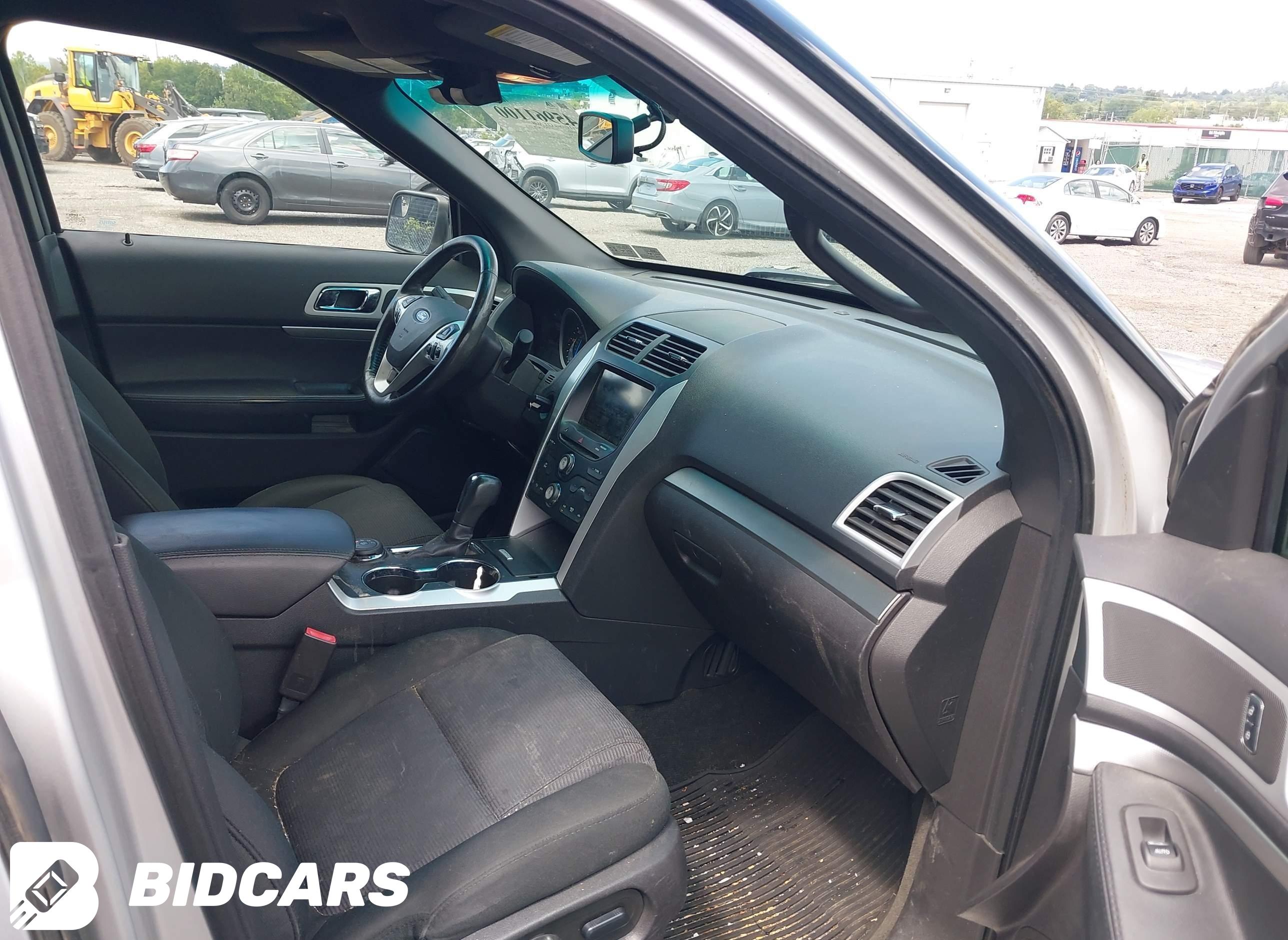 2015 Ford Explorer, Xlt