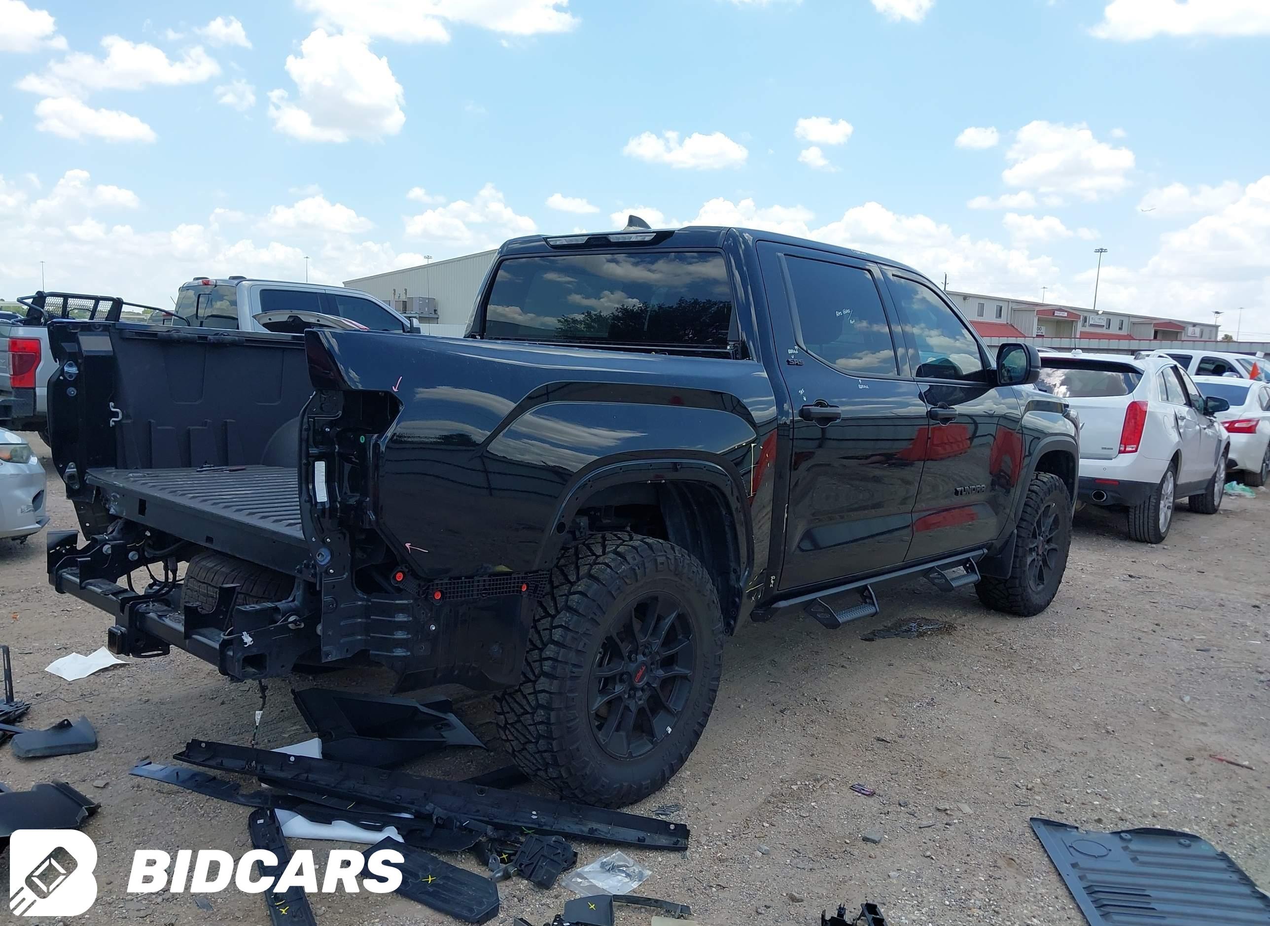 2025 Toyota Tundra, SR5