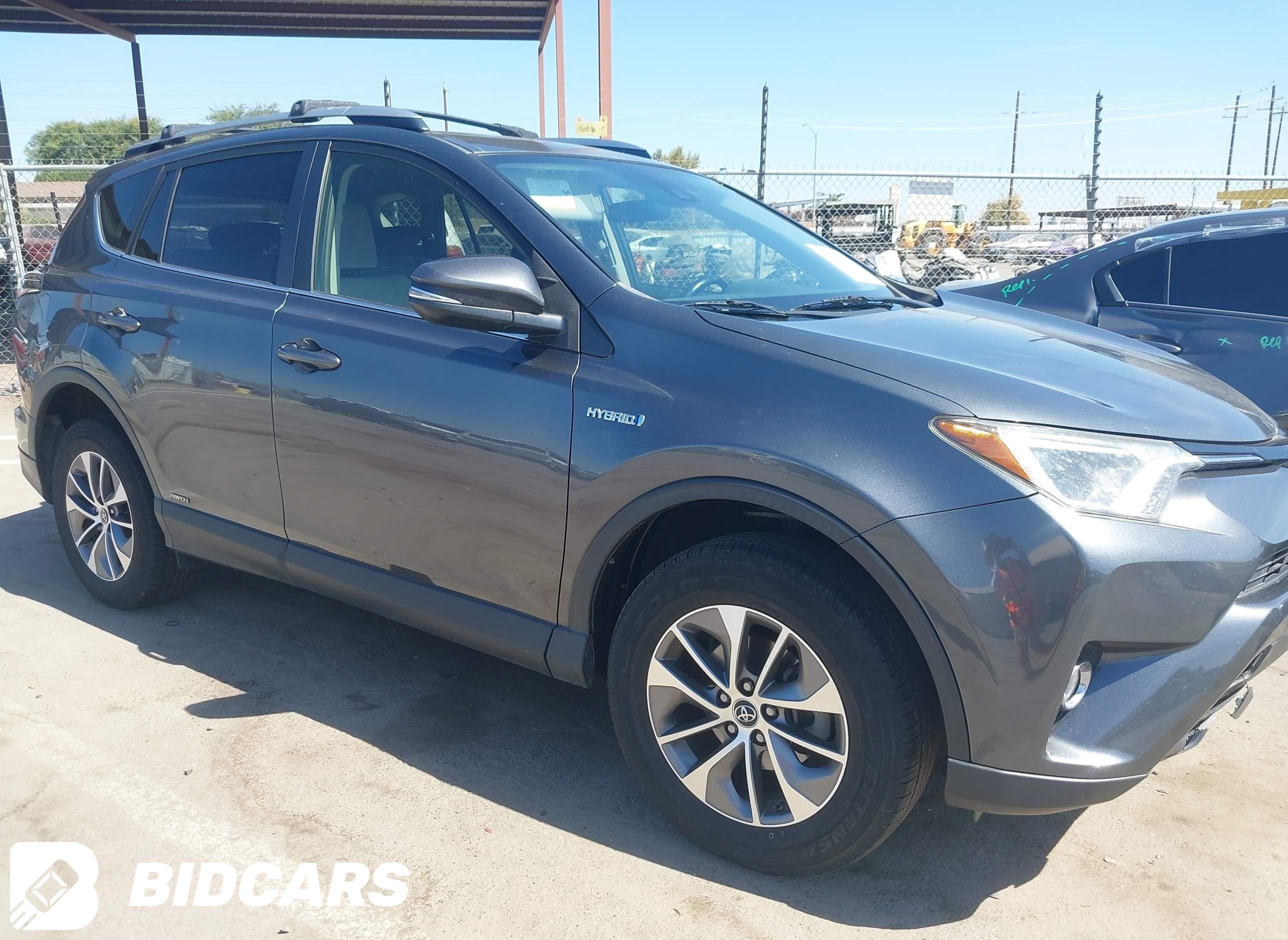 2017 Toyota RAV4, HV Le/Xle