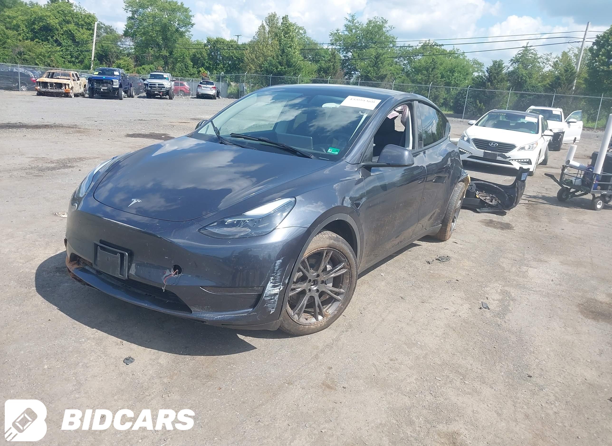 2024 Tesla Model Y, Long Rang...