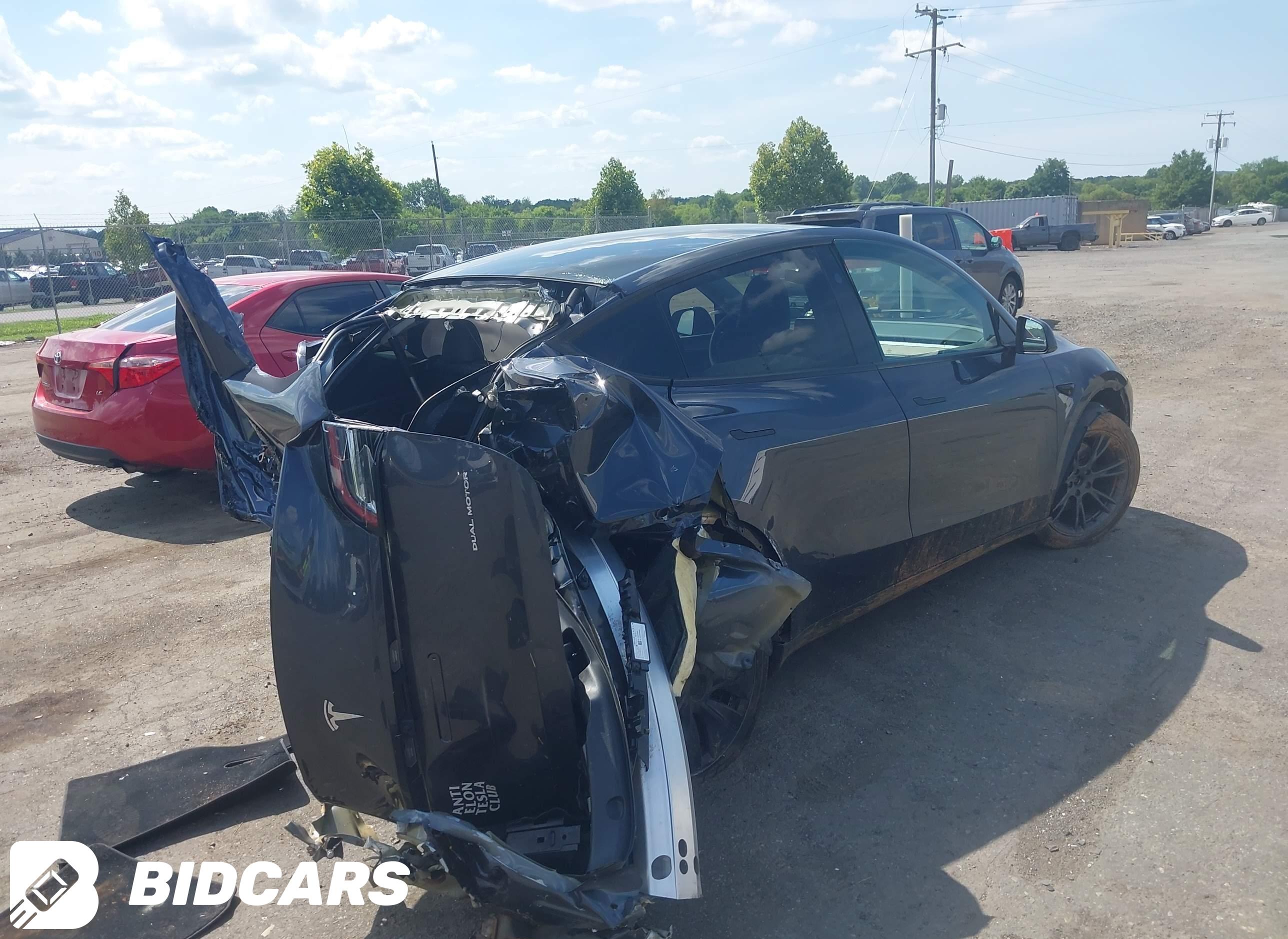 2024 Tesla Model Y, Long Rang...