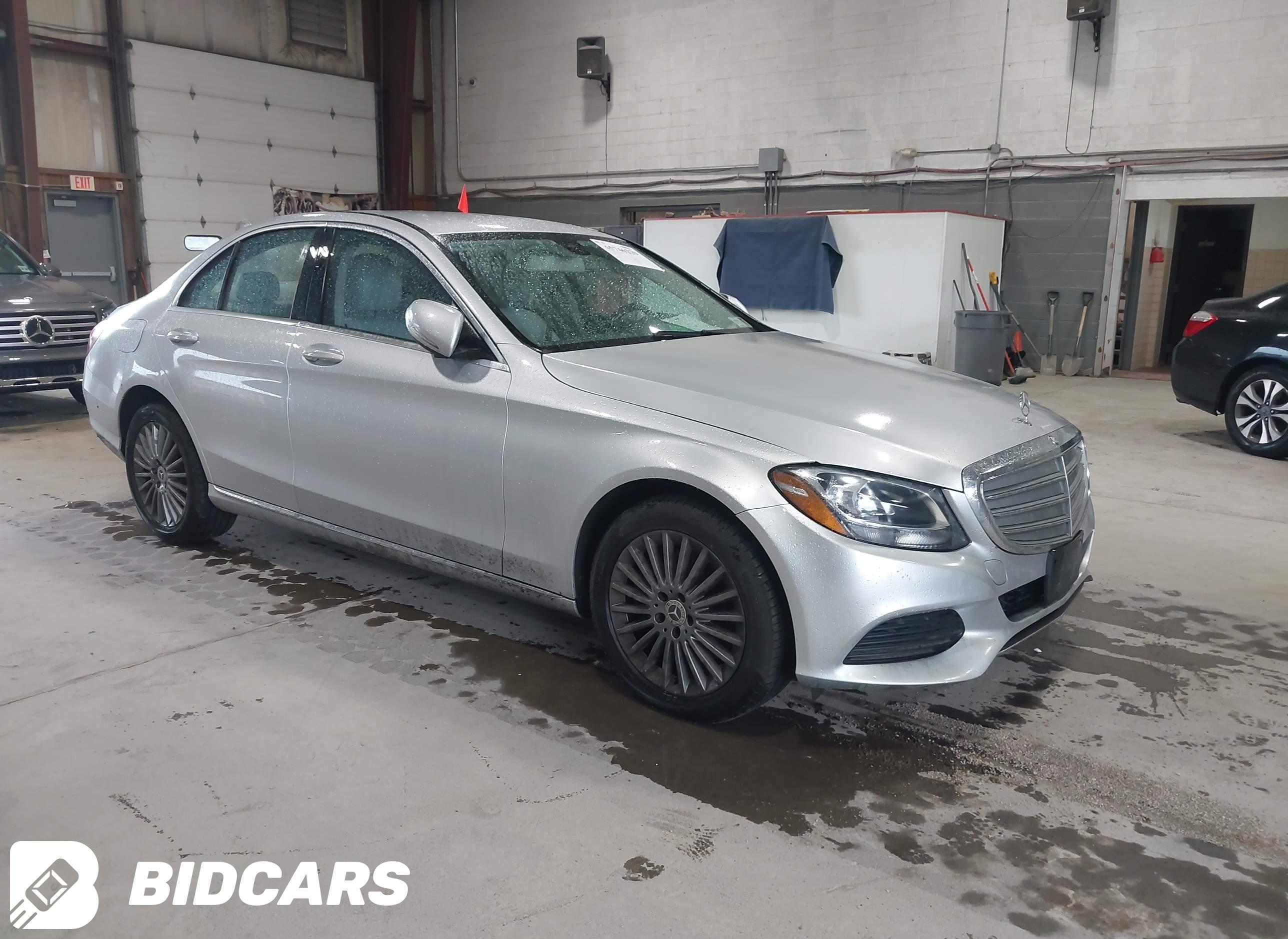 2015 Mercedes-Benz C 300, Lux...