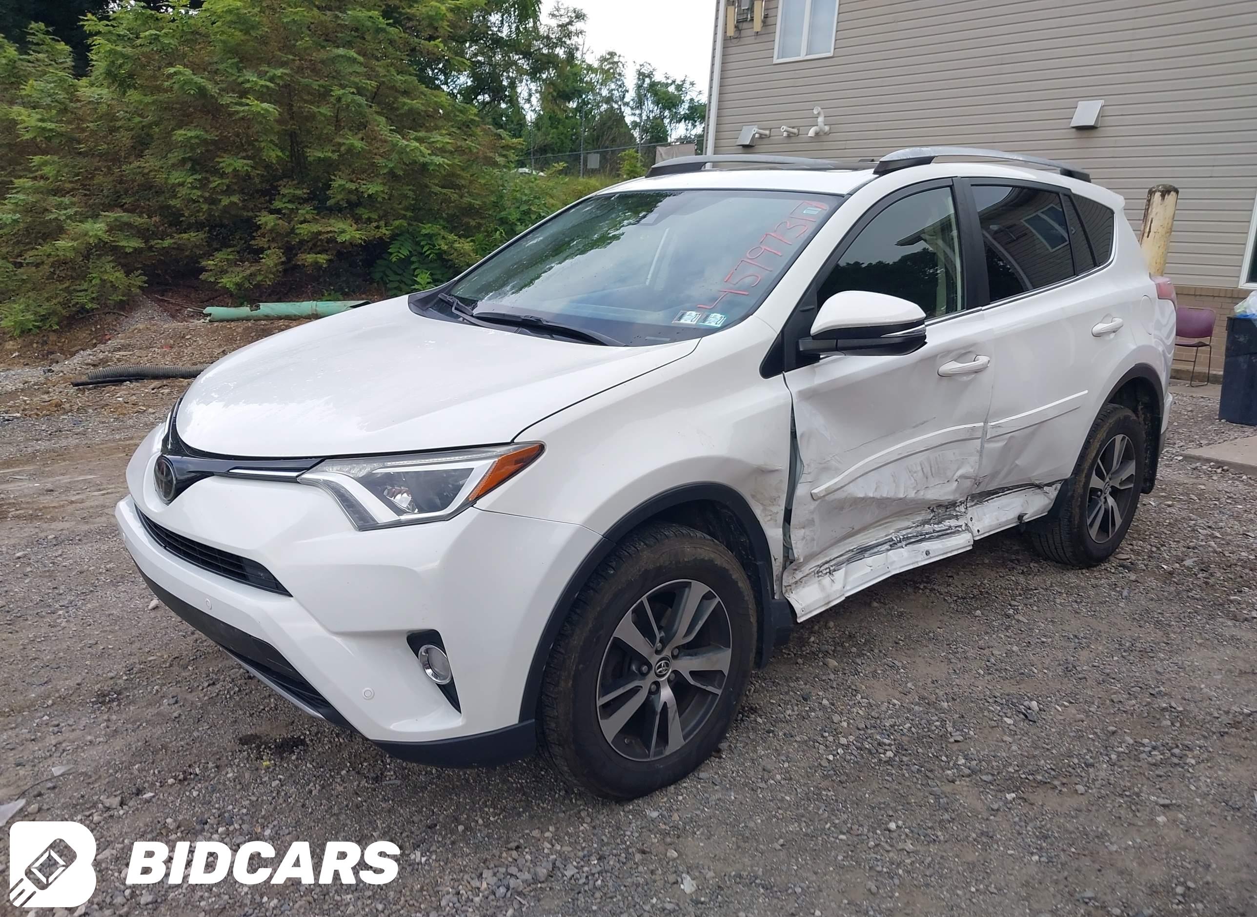 2018 Toyota RAV4, Xle