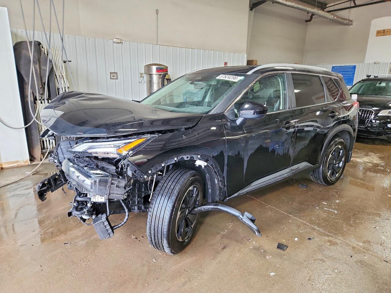 2025 Nissan Rogue, SV