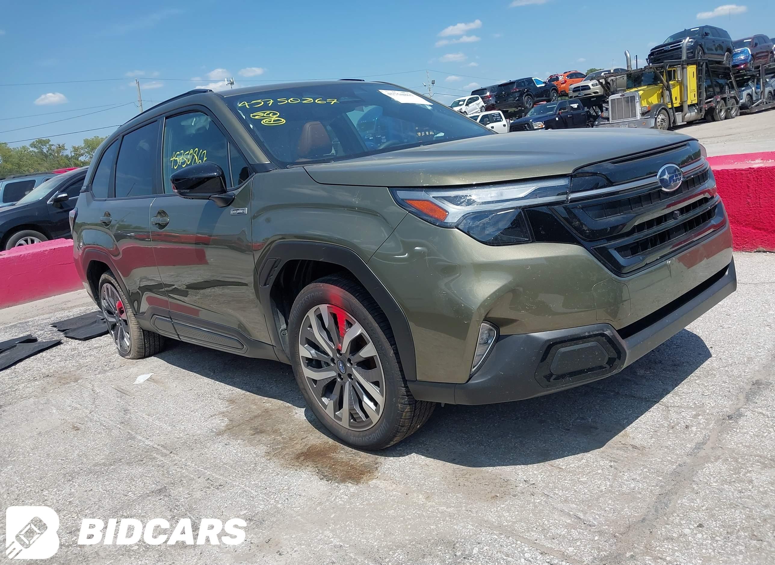 2025 Subaru Forester, Touring...