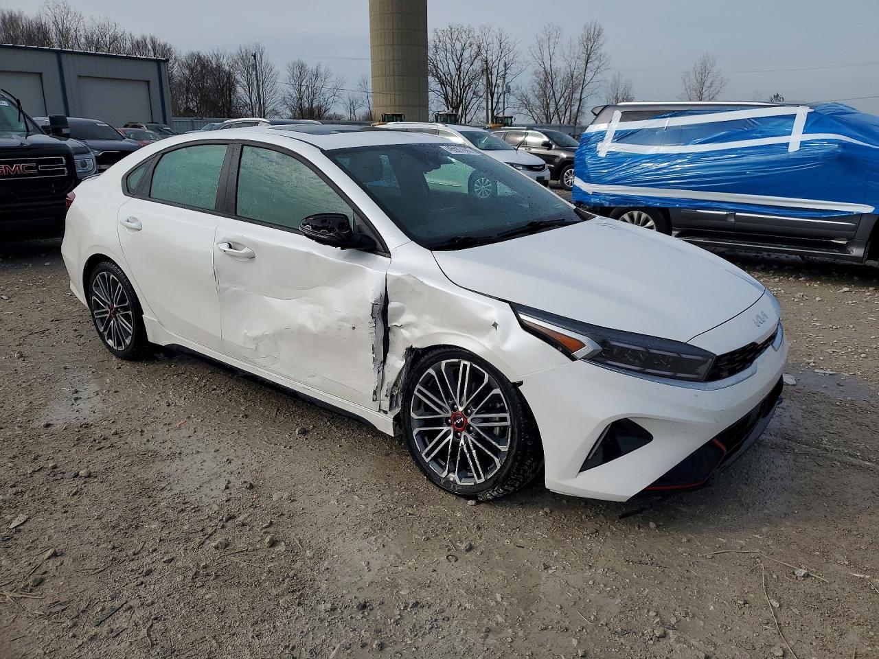 2023 KIA Forte, GT