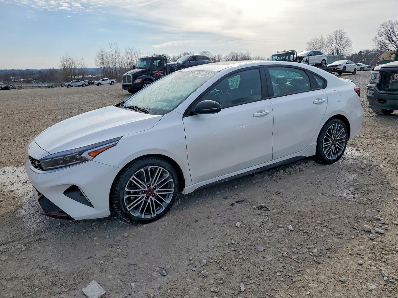 2023 KIA Forte, GT
