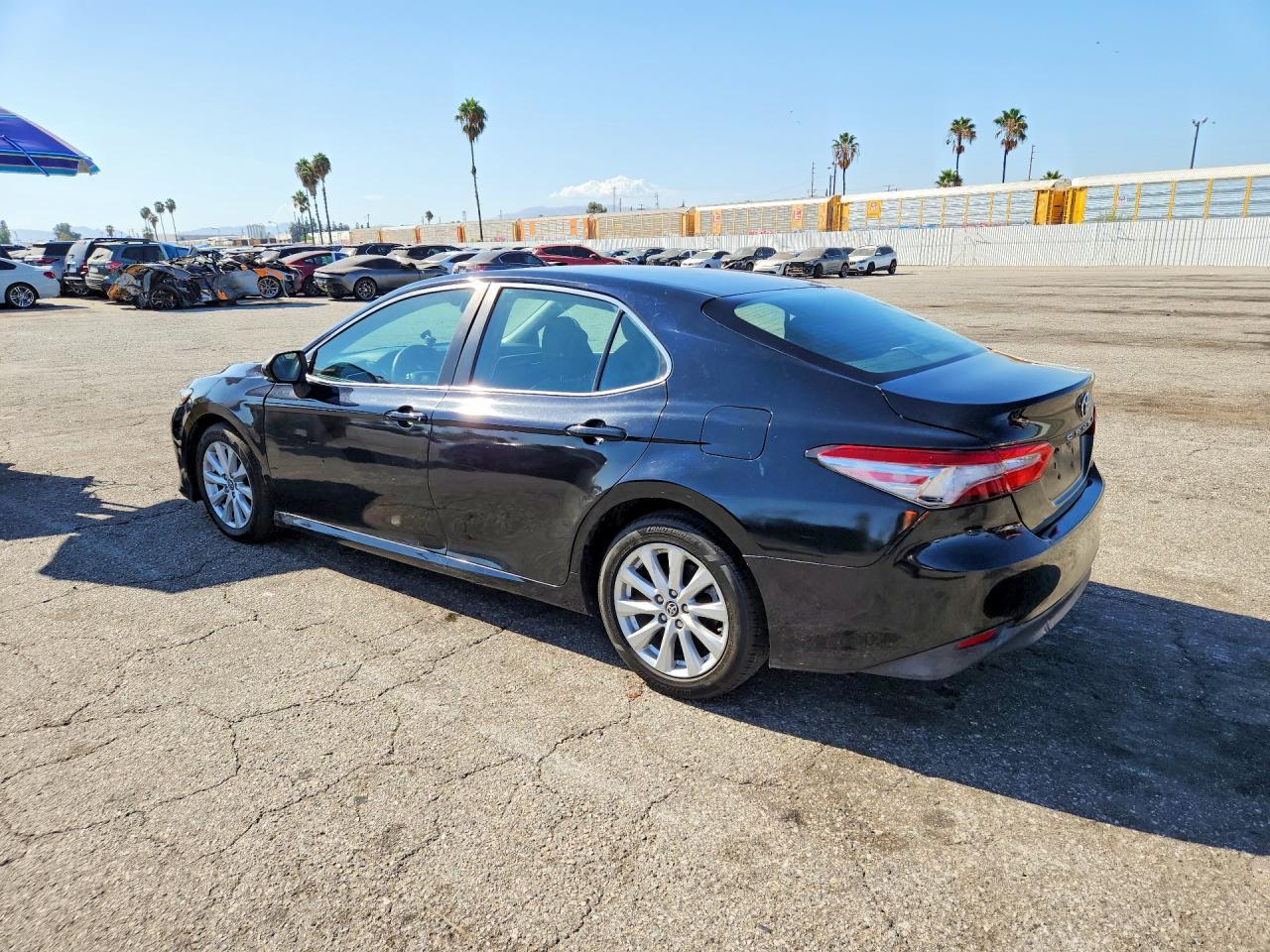 2018 Toyota Camry, LE