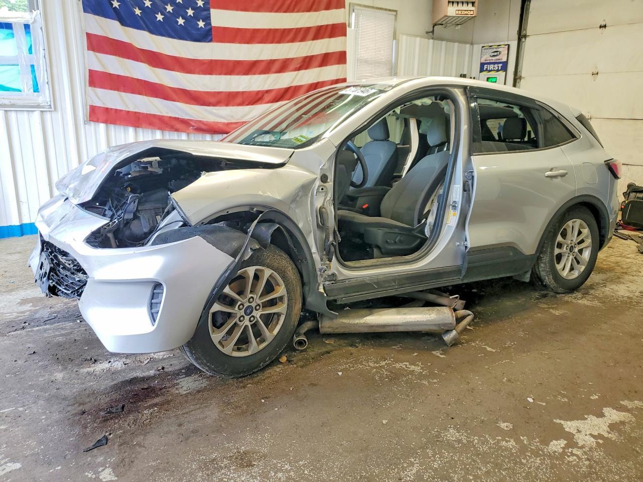 2020 Ford Escape, SE
