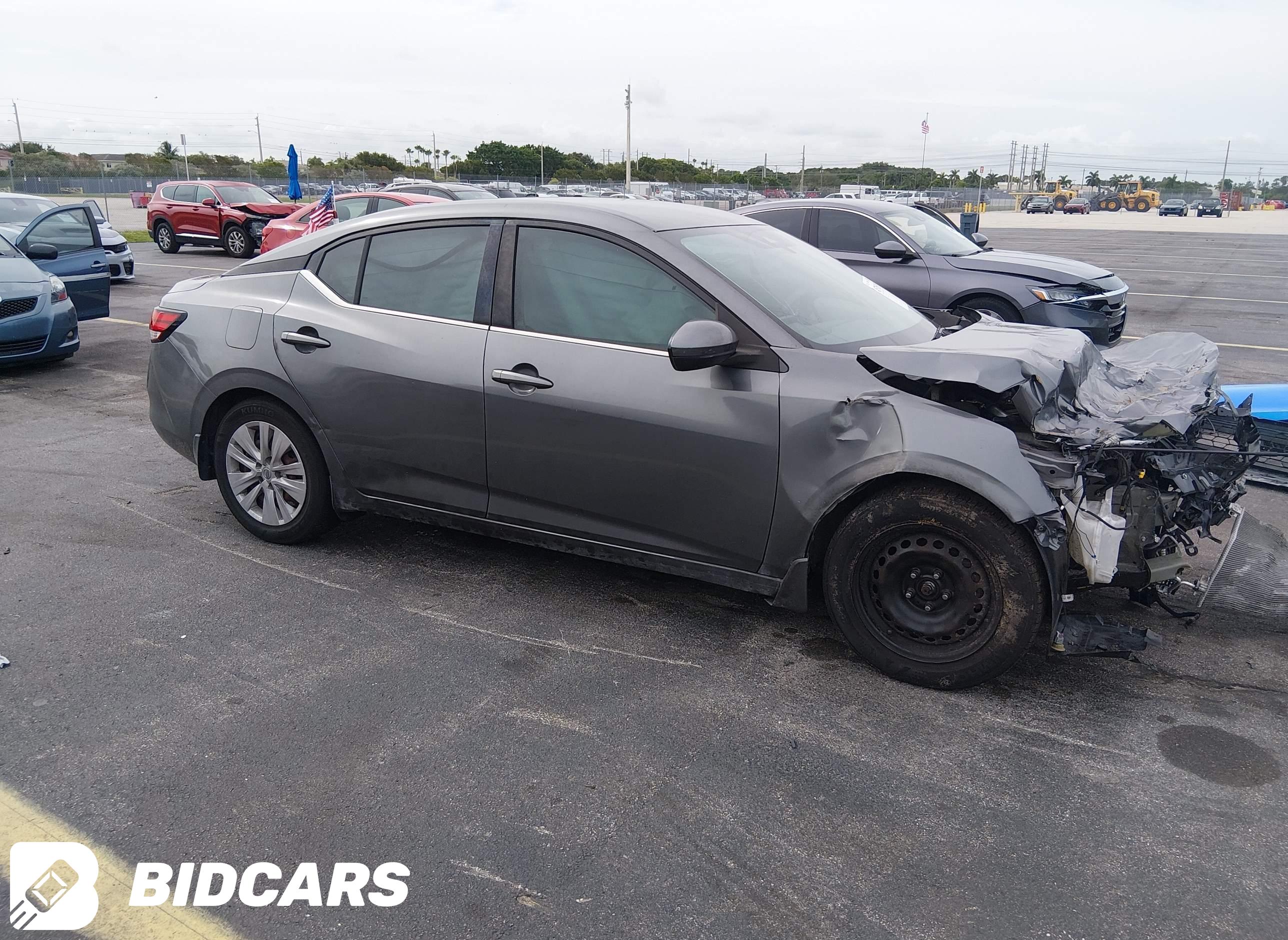 2021 Nissan Sentra, S Xtronic...