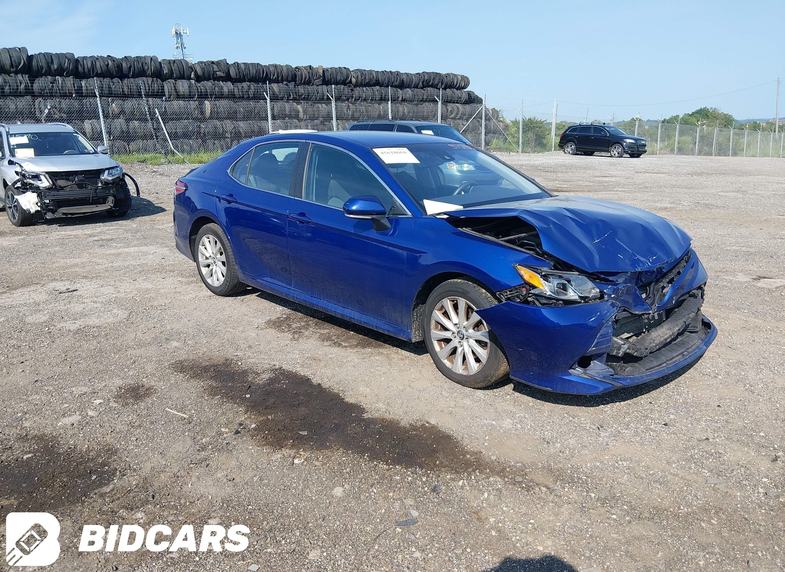 2018 Toyota Camry, LE