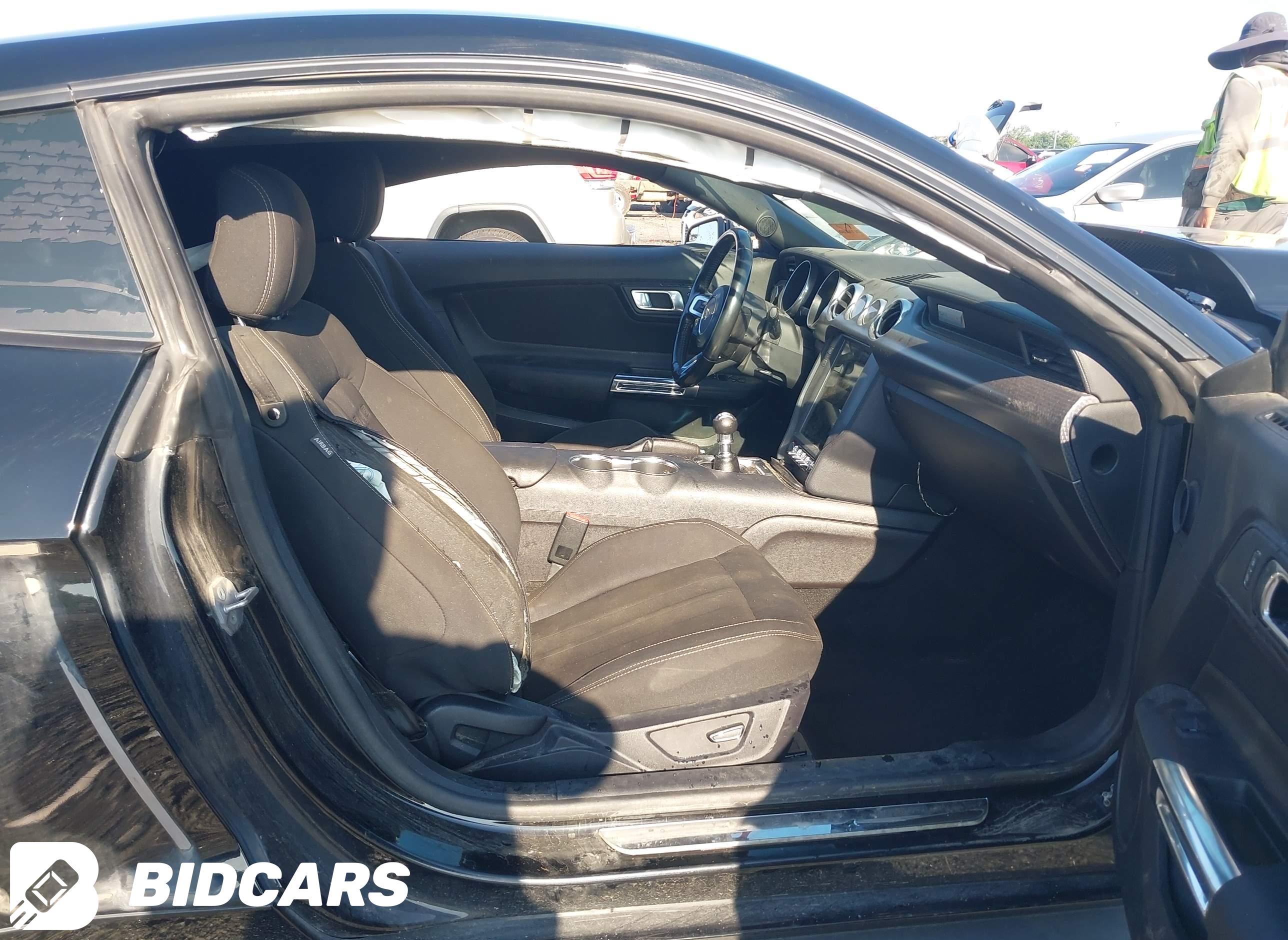2019 Ford Mustang, GT