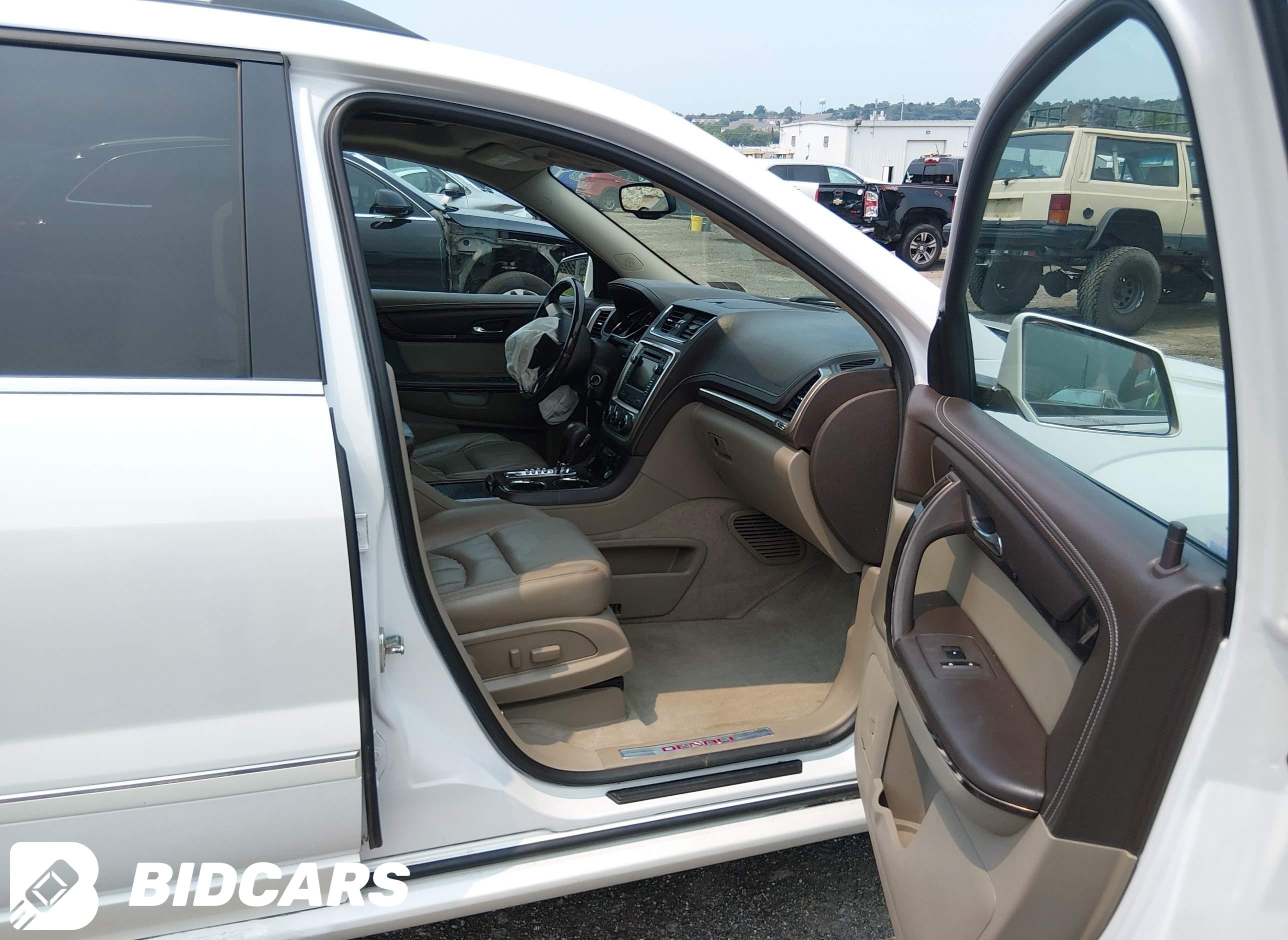 2016 GMC Acadia, Denali