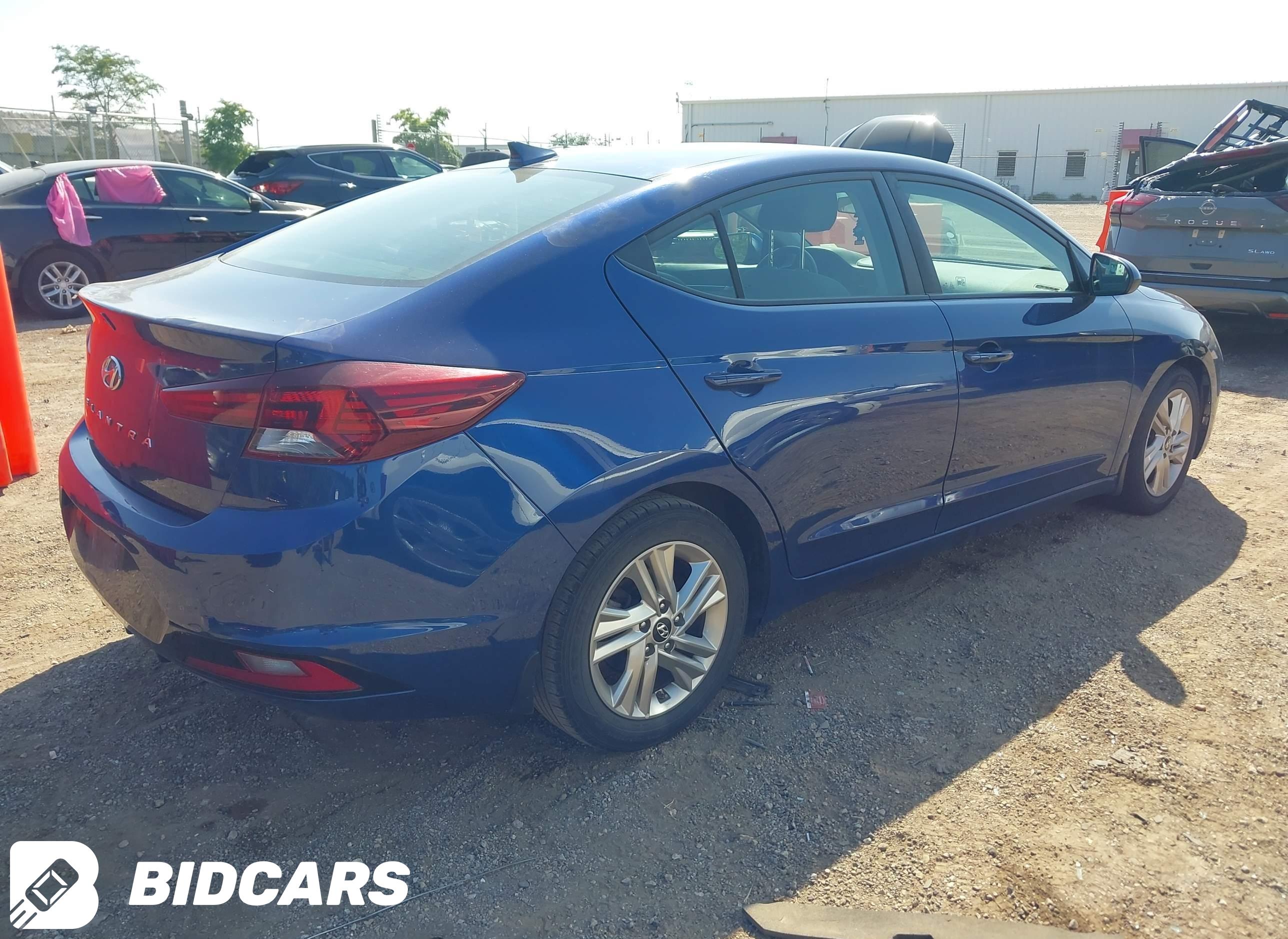 2019 Hyundai Elantra, Sel