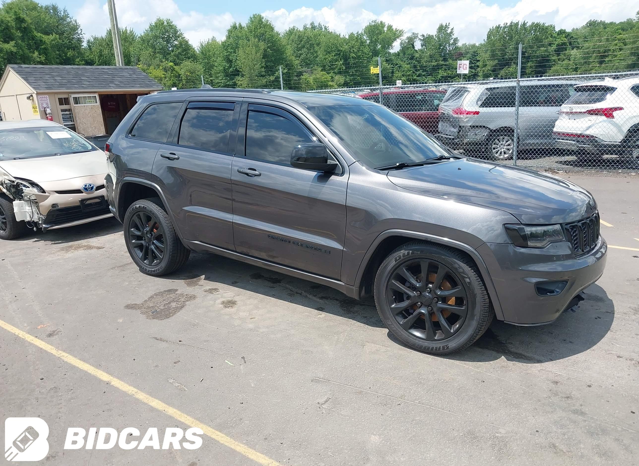 2019 Jeep Grand Cherokee, Alt...