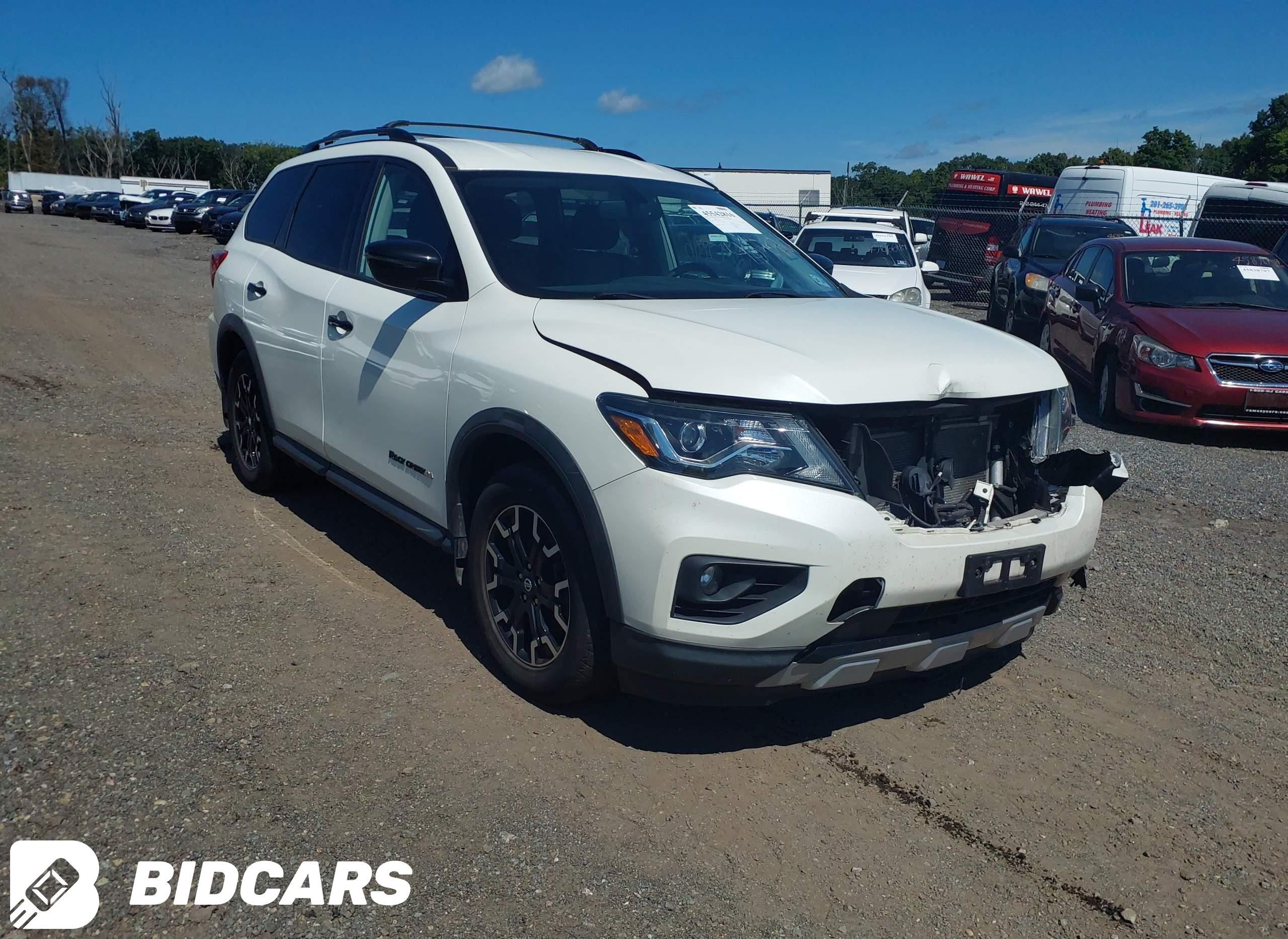 2019 Nissan Pathfinder, SV