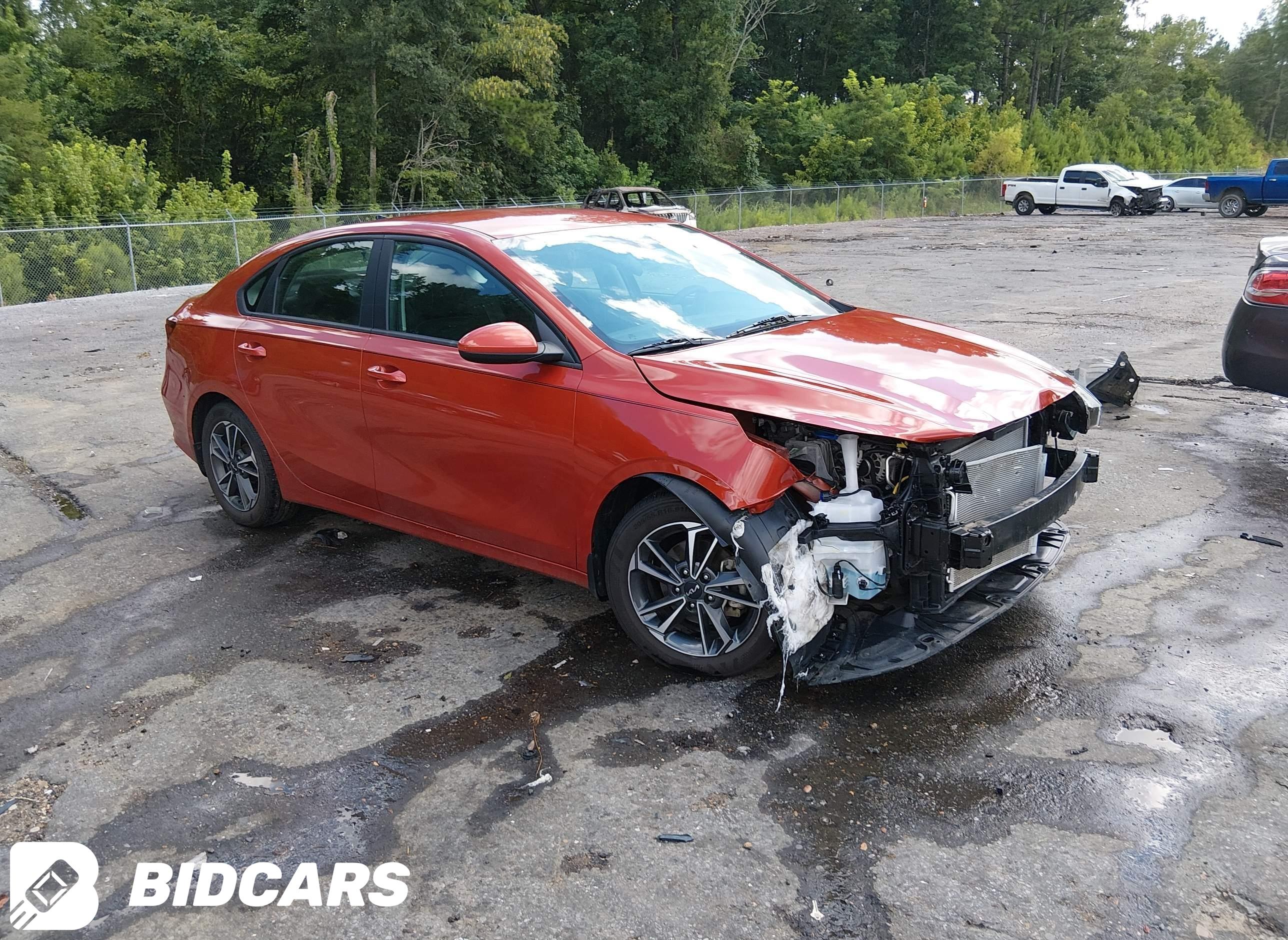 2023 KIA Forte, Lxs