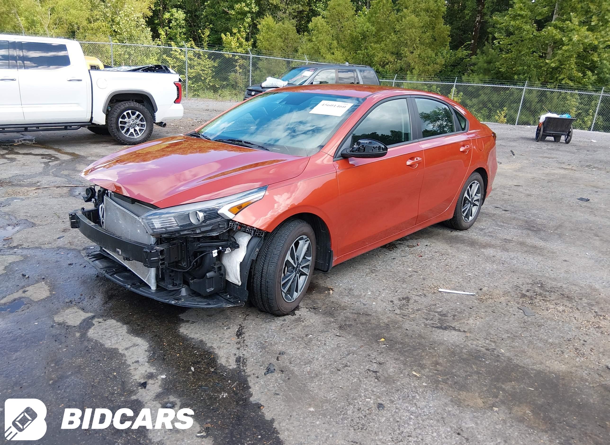 2023 KIA Forte, Lxs