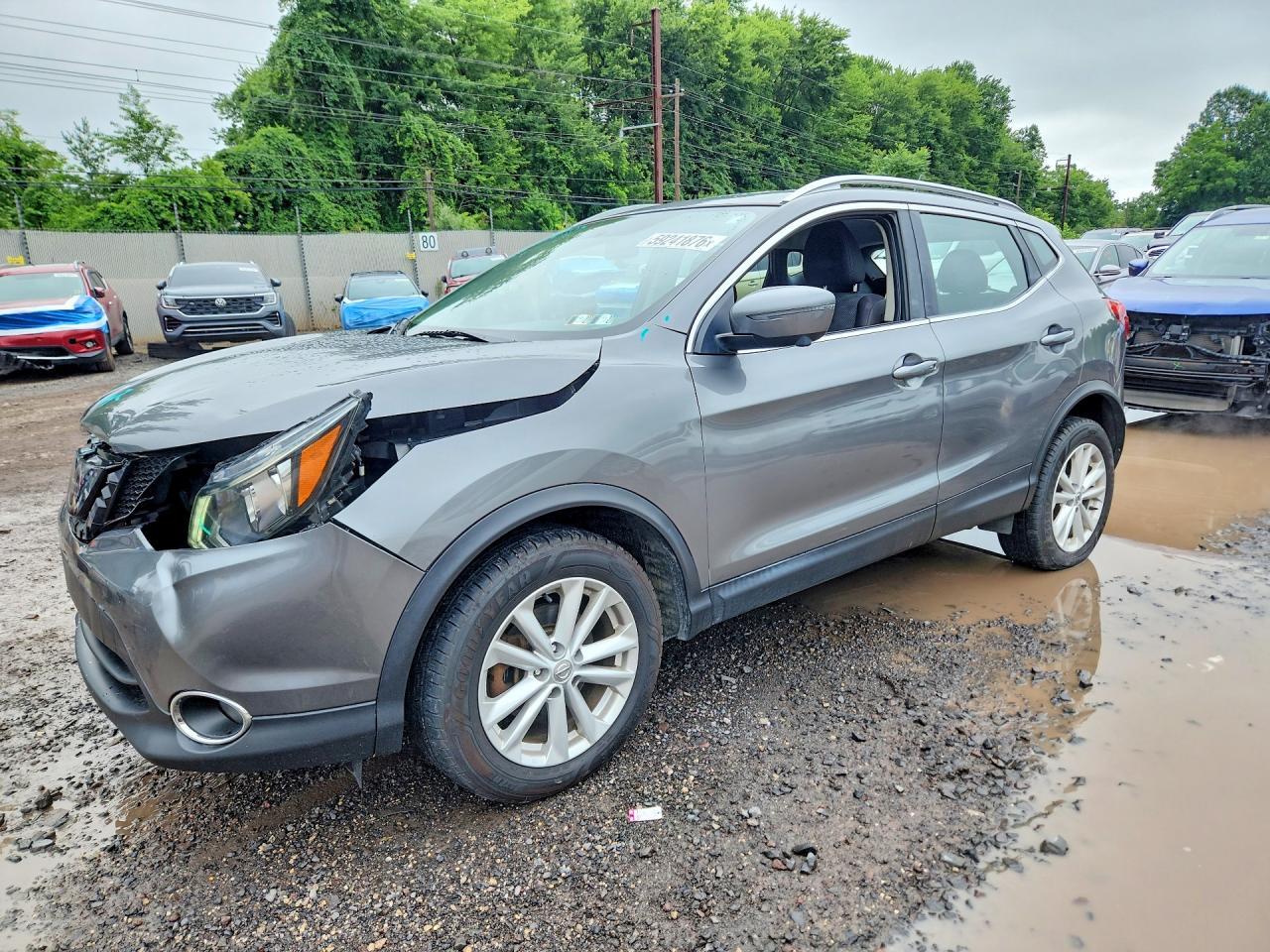 2018 Nissan Rogue, SV