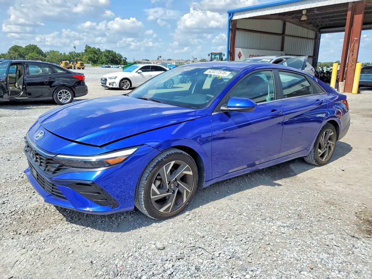 2024 Hyundai Elantra, Sel