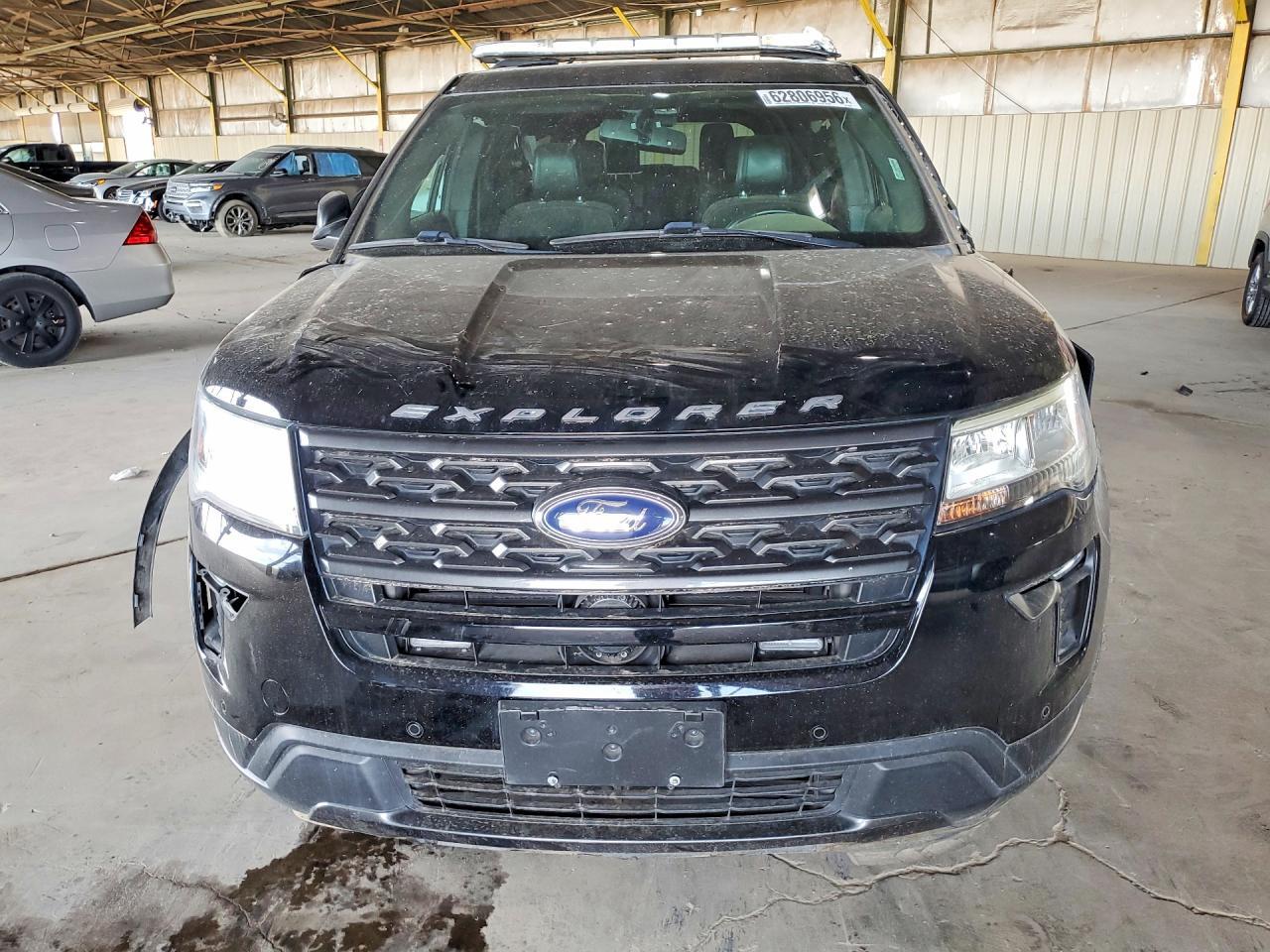 2018 Ford Explorer, Xlt