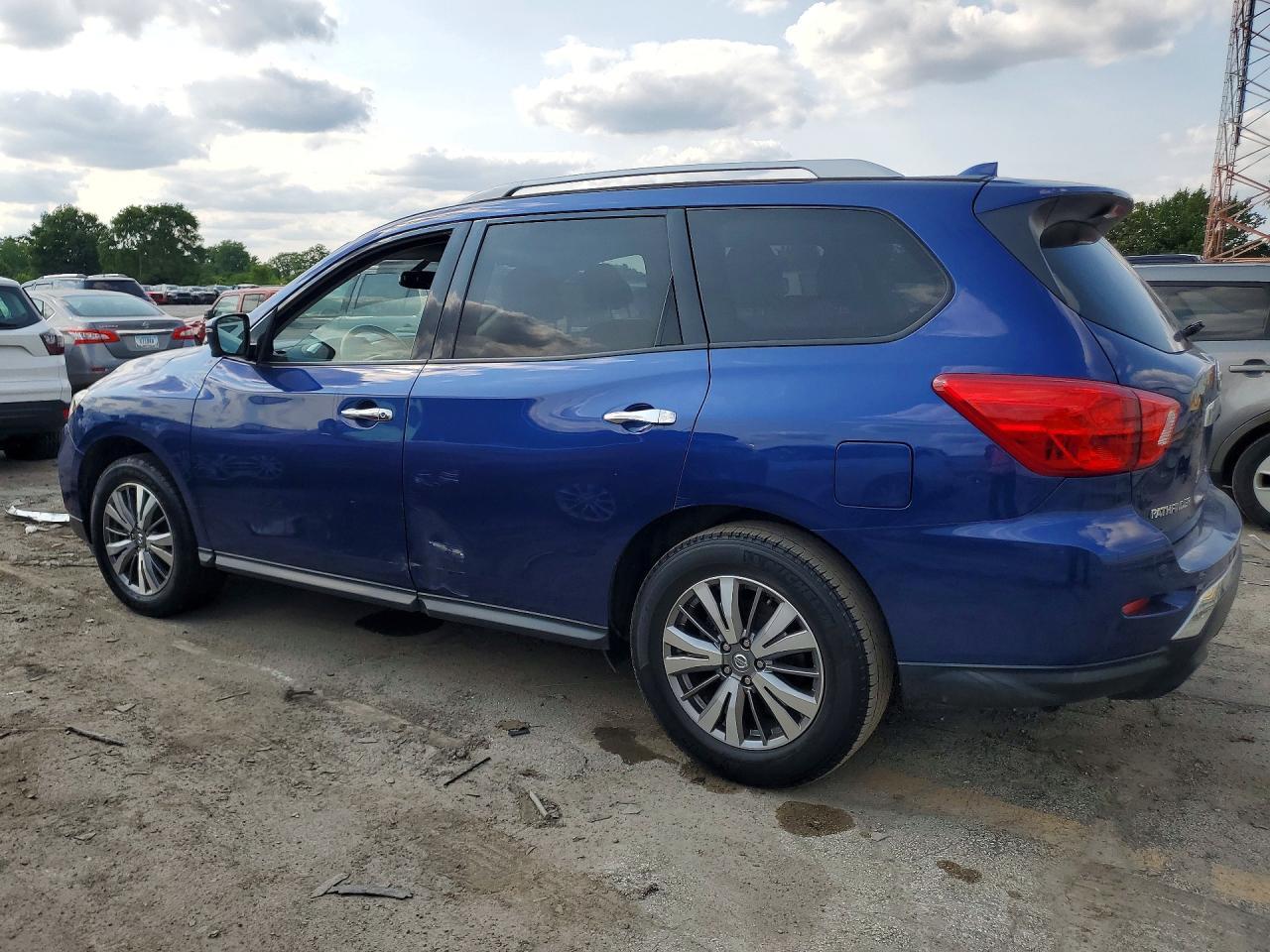 2020 Nissan Pathfinder, SL