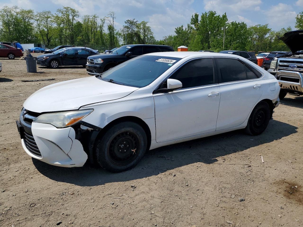 2016 Toyota Camry, LE