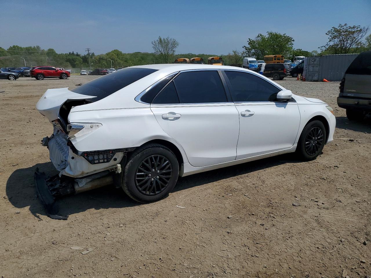 2016 Toyota Camry, LE