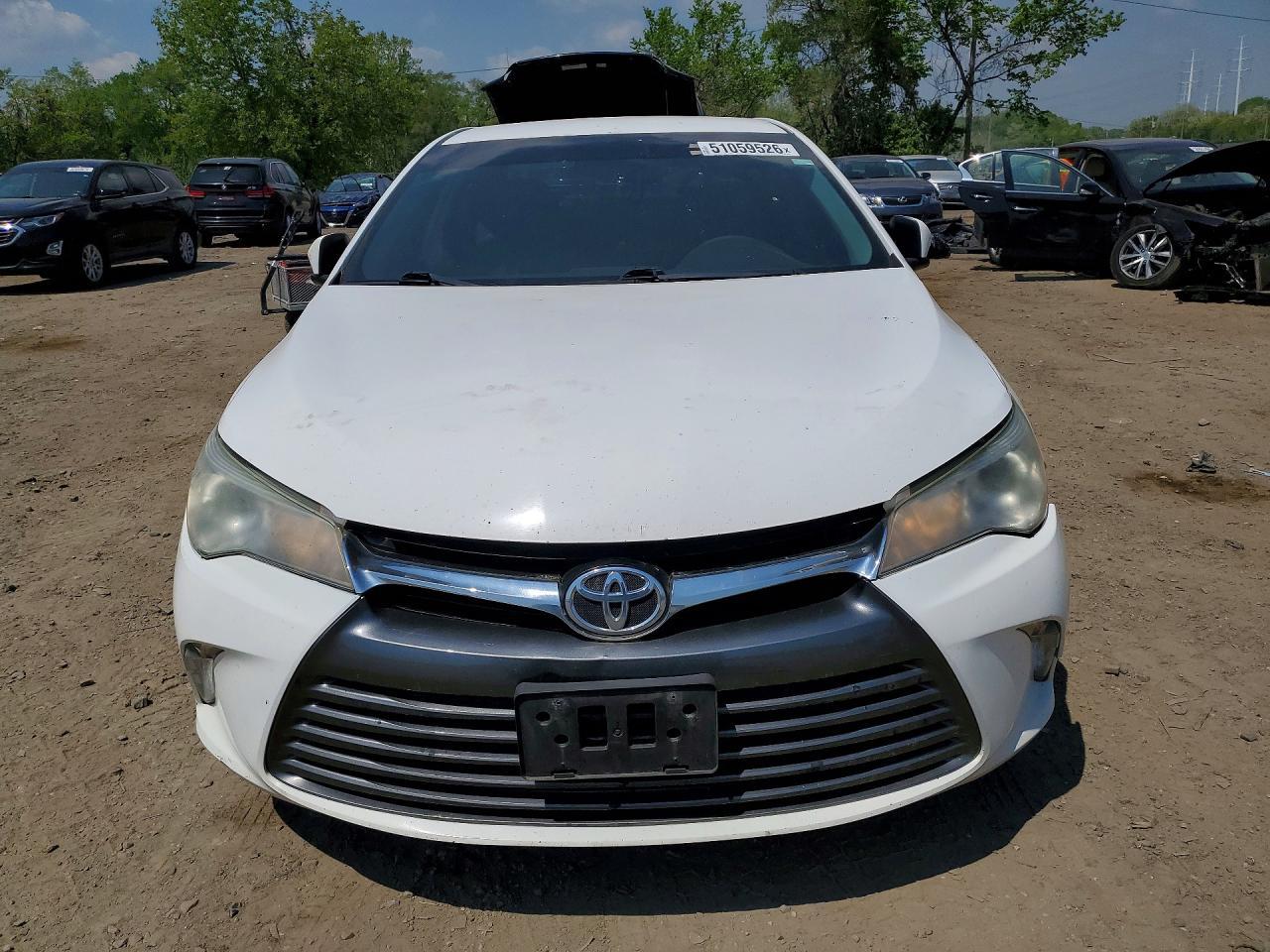 2016 Toyota Camry, LE