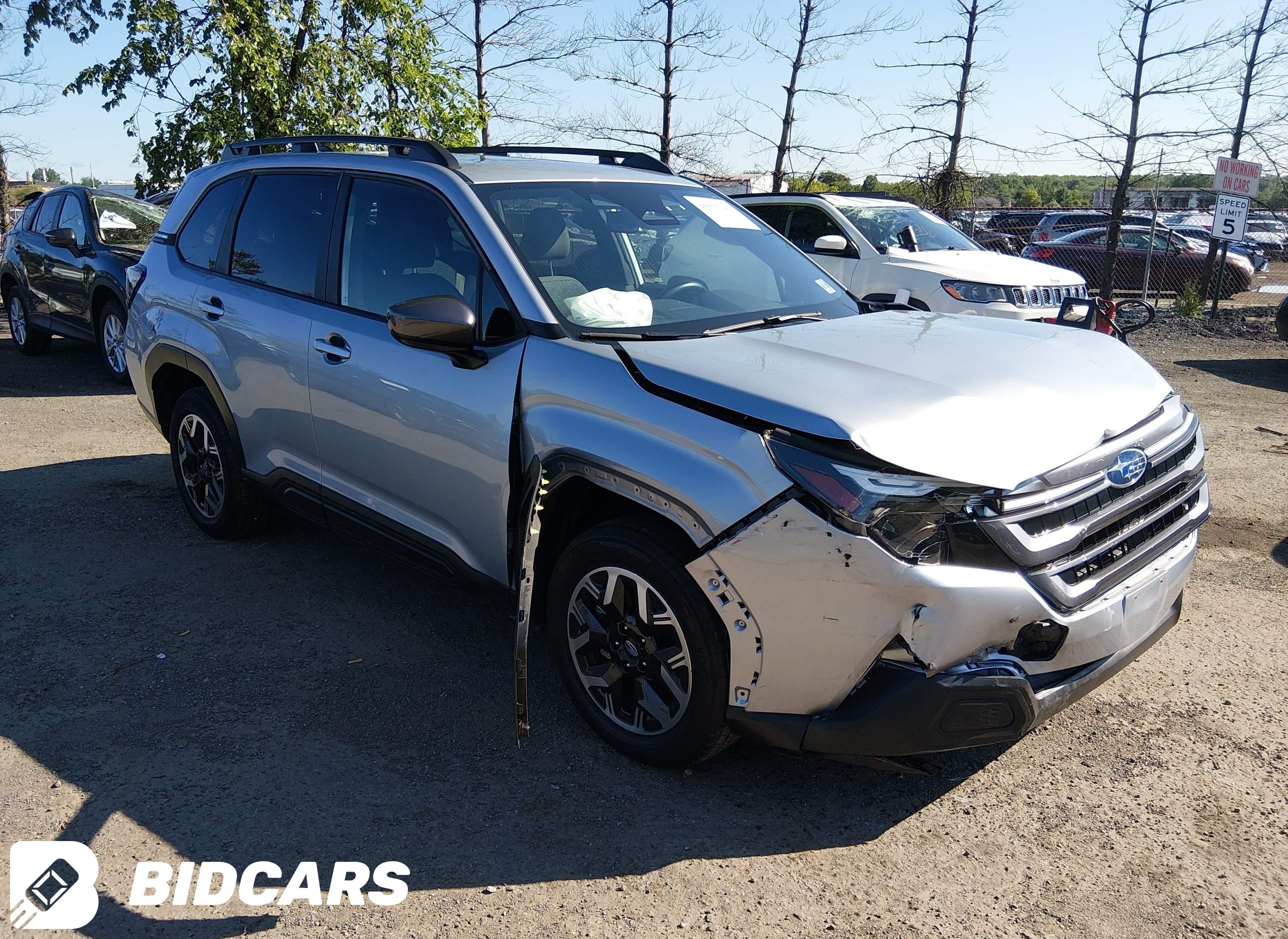 2025 Subaru Forester, Premium