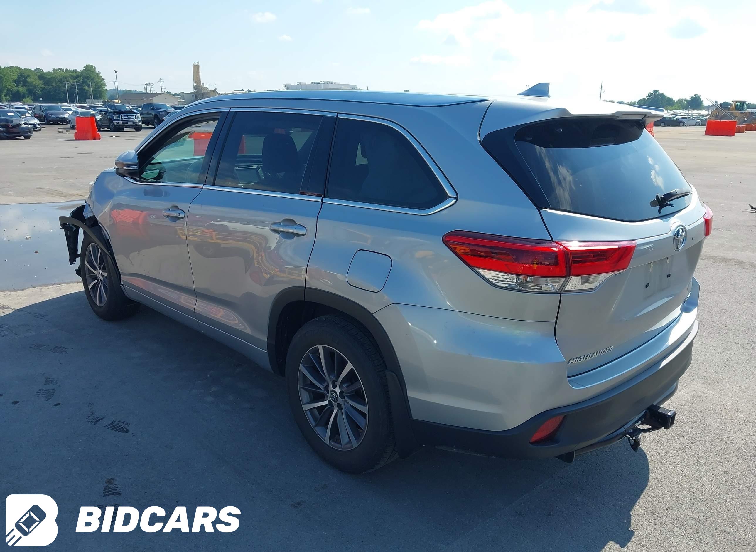 2017 Toyota Highlander, Xle