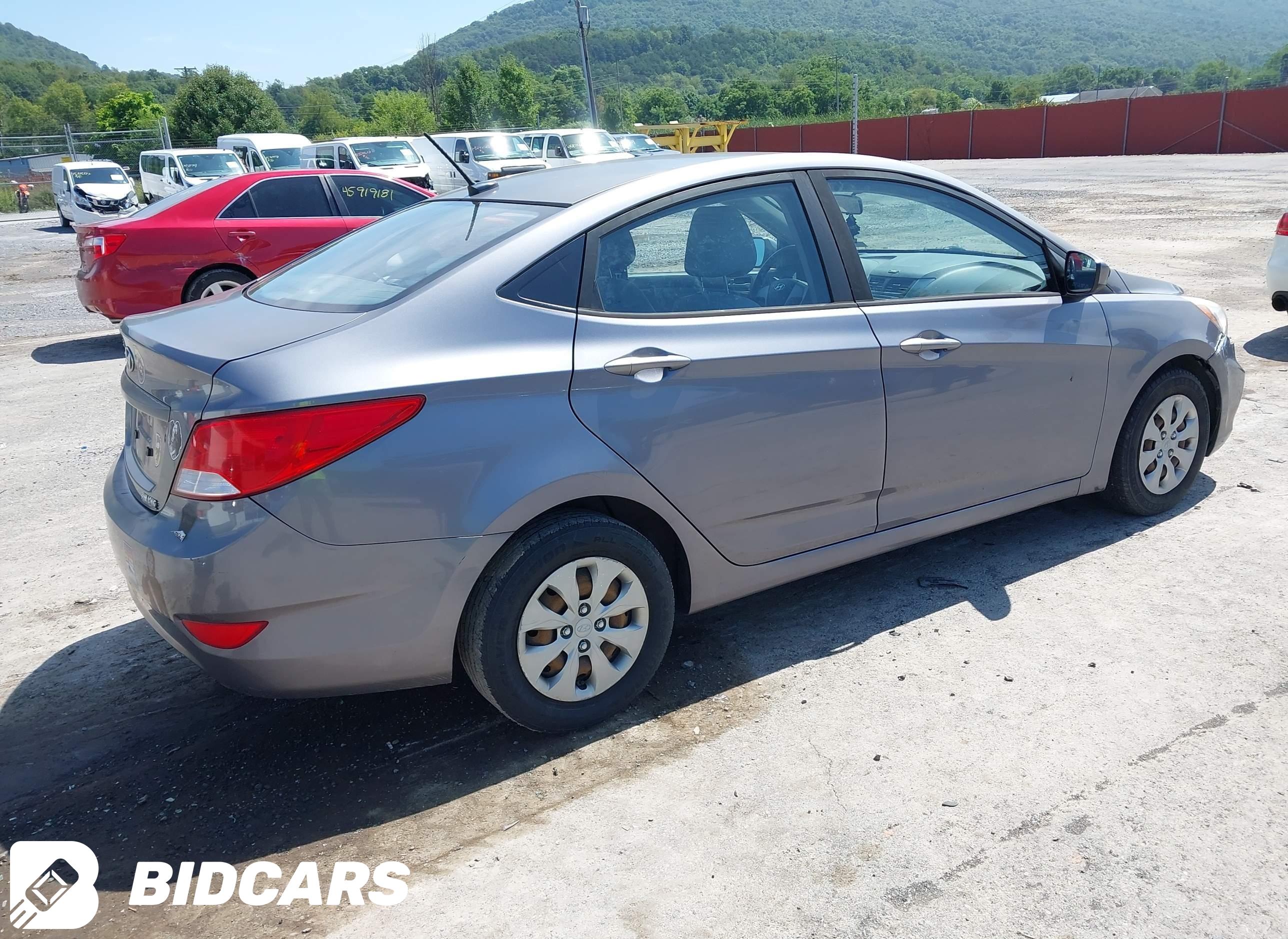 2016 Hyundai Accent, SE